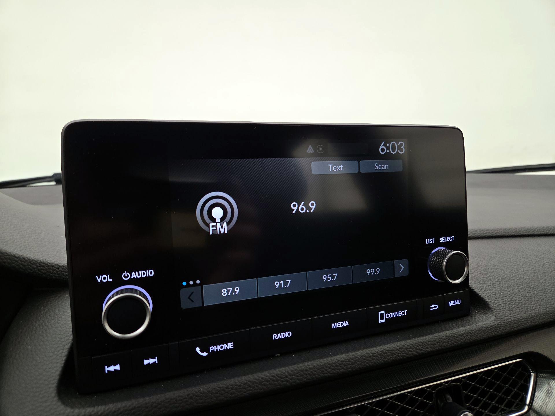 Thumbnail: 2023 Acura Integra - 15