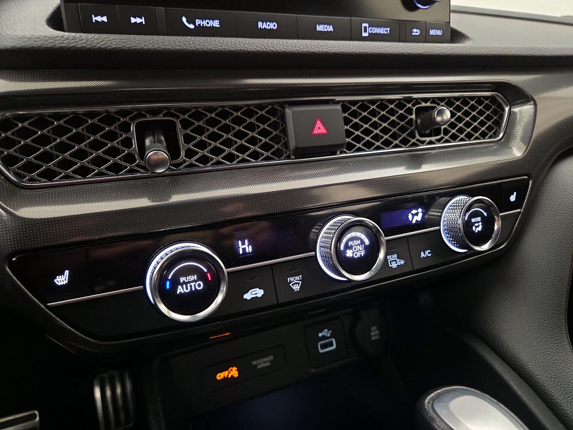 Thumbnail: 2023 Acura Integra - 16