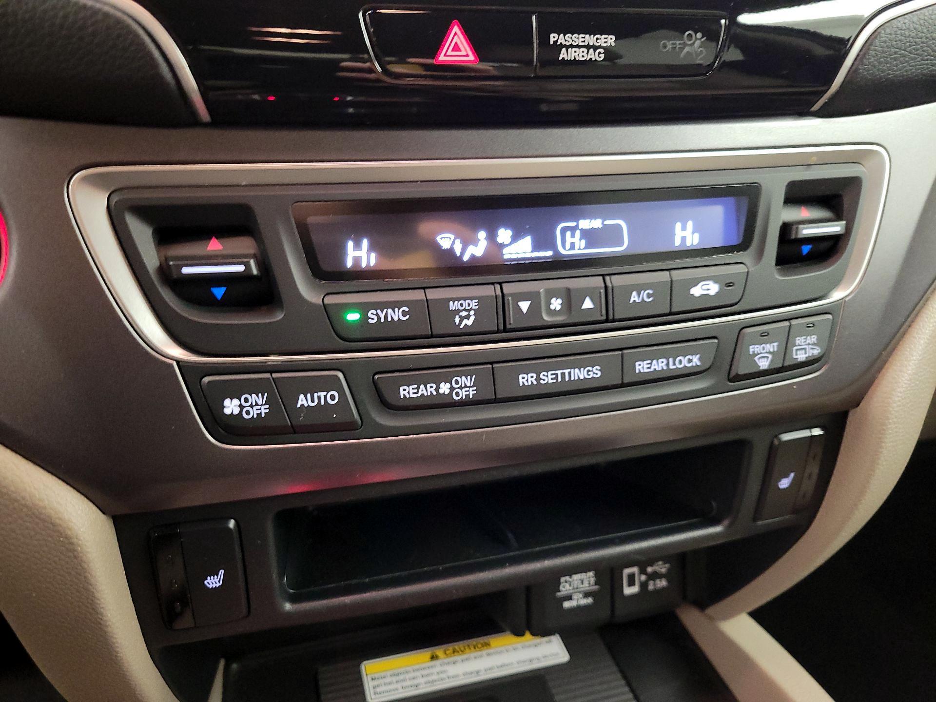 Thumbnail: 2022 Honda Pilot - 16