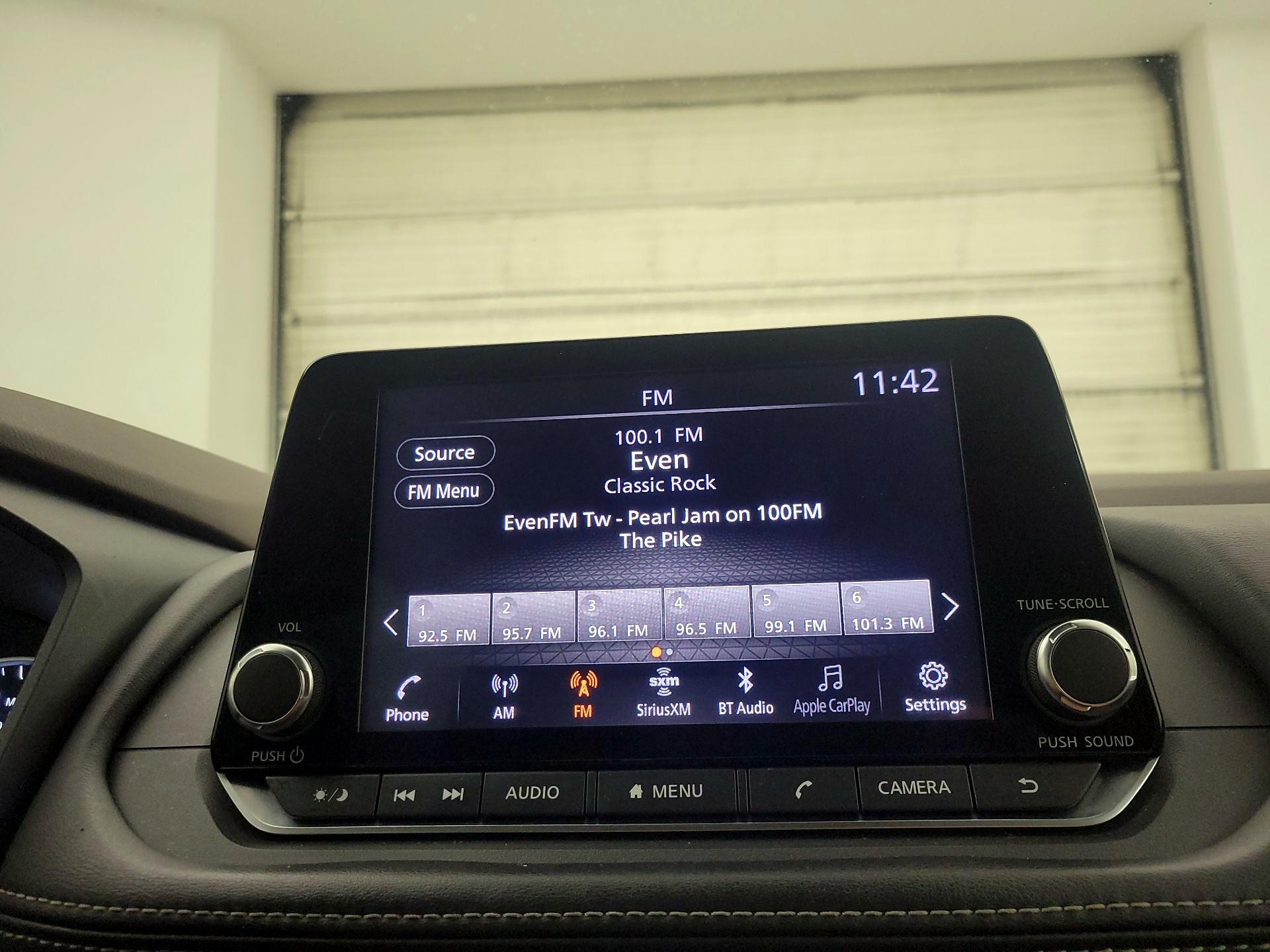 Thumbnail: 2021 Nissan Rogue - 15