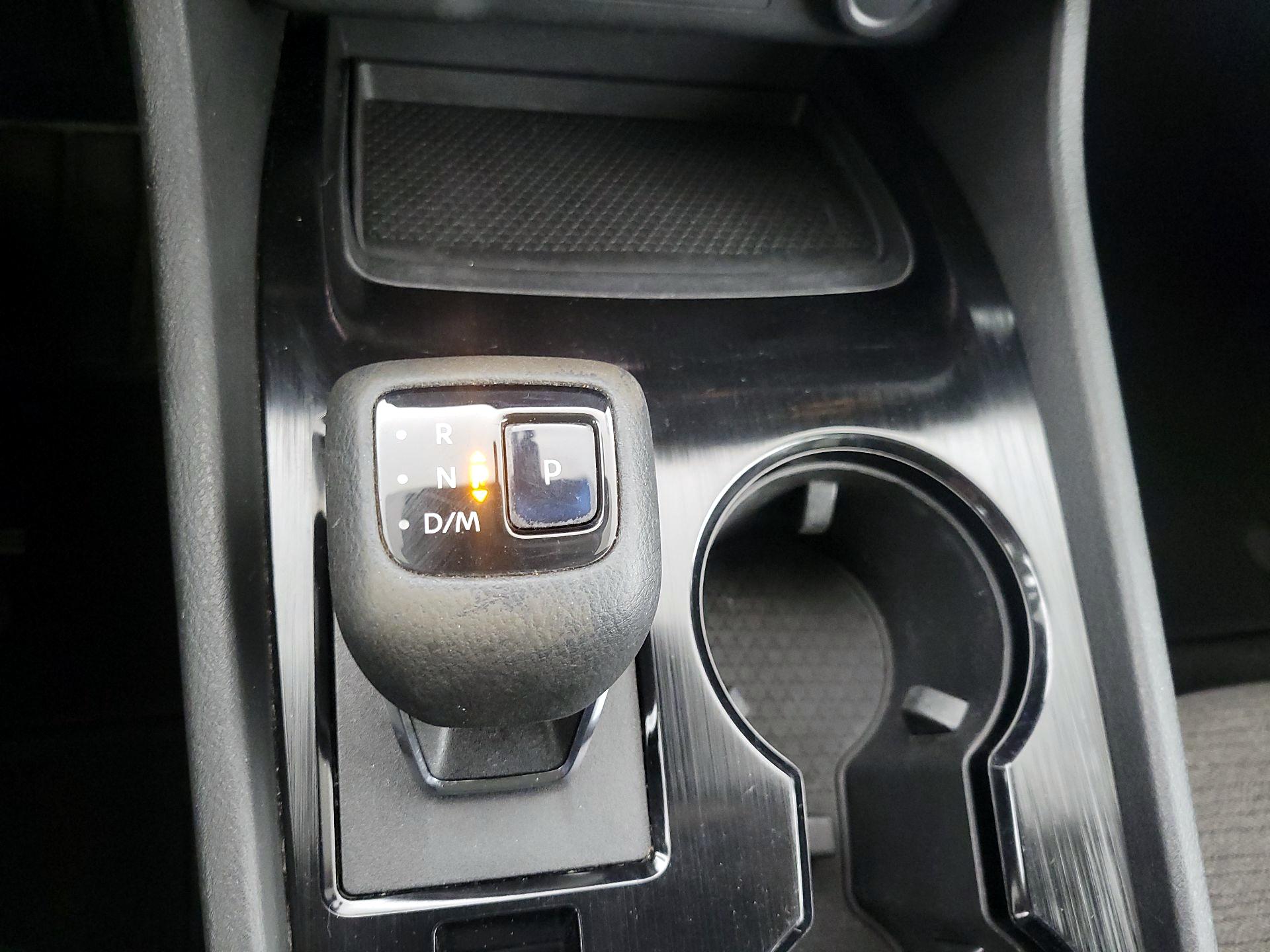 Thumbnail: 2021 Nissan Rogue - 17