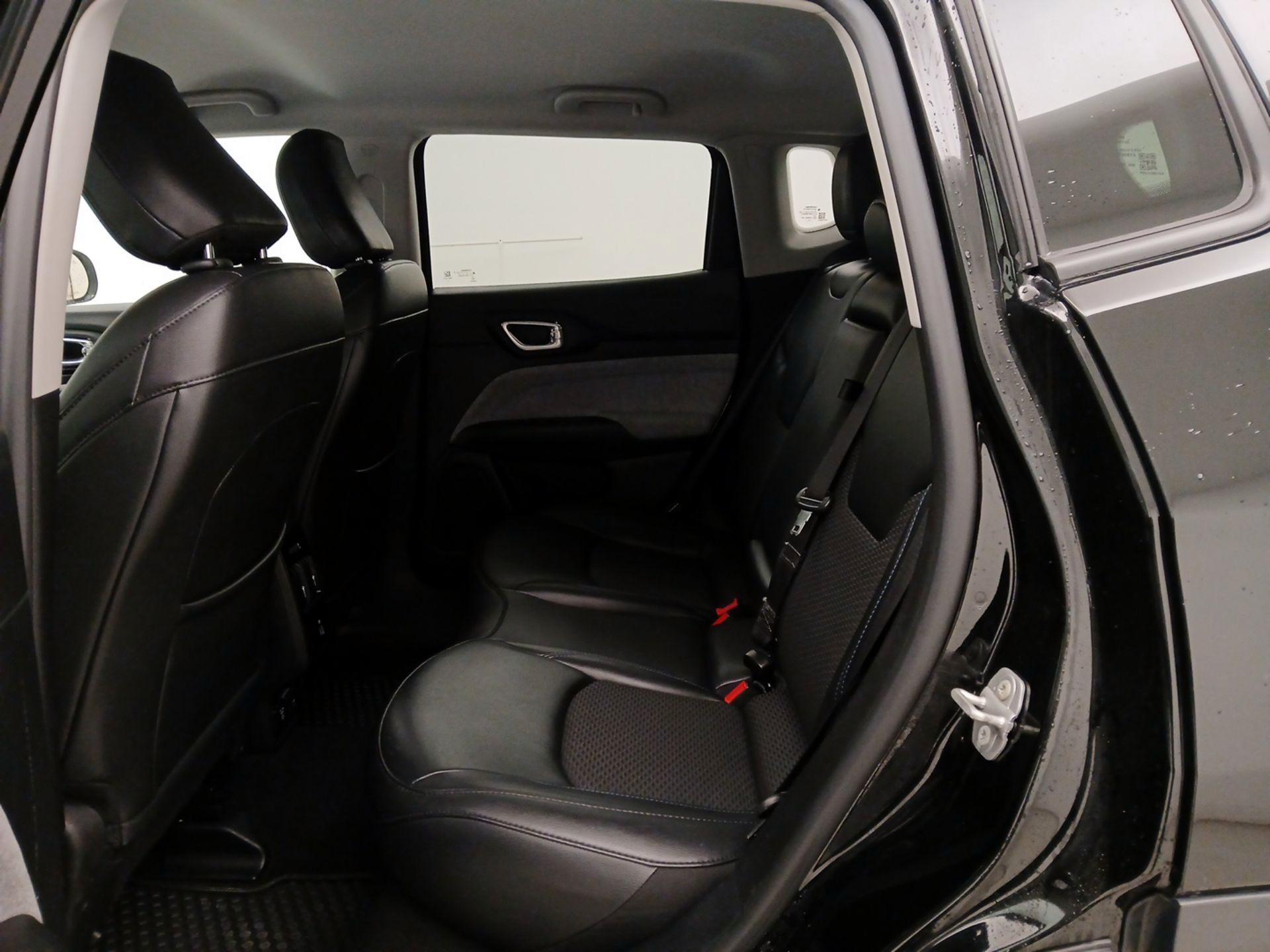 Thumbnail: 2022 Jeep Compass - 19