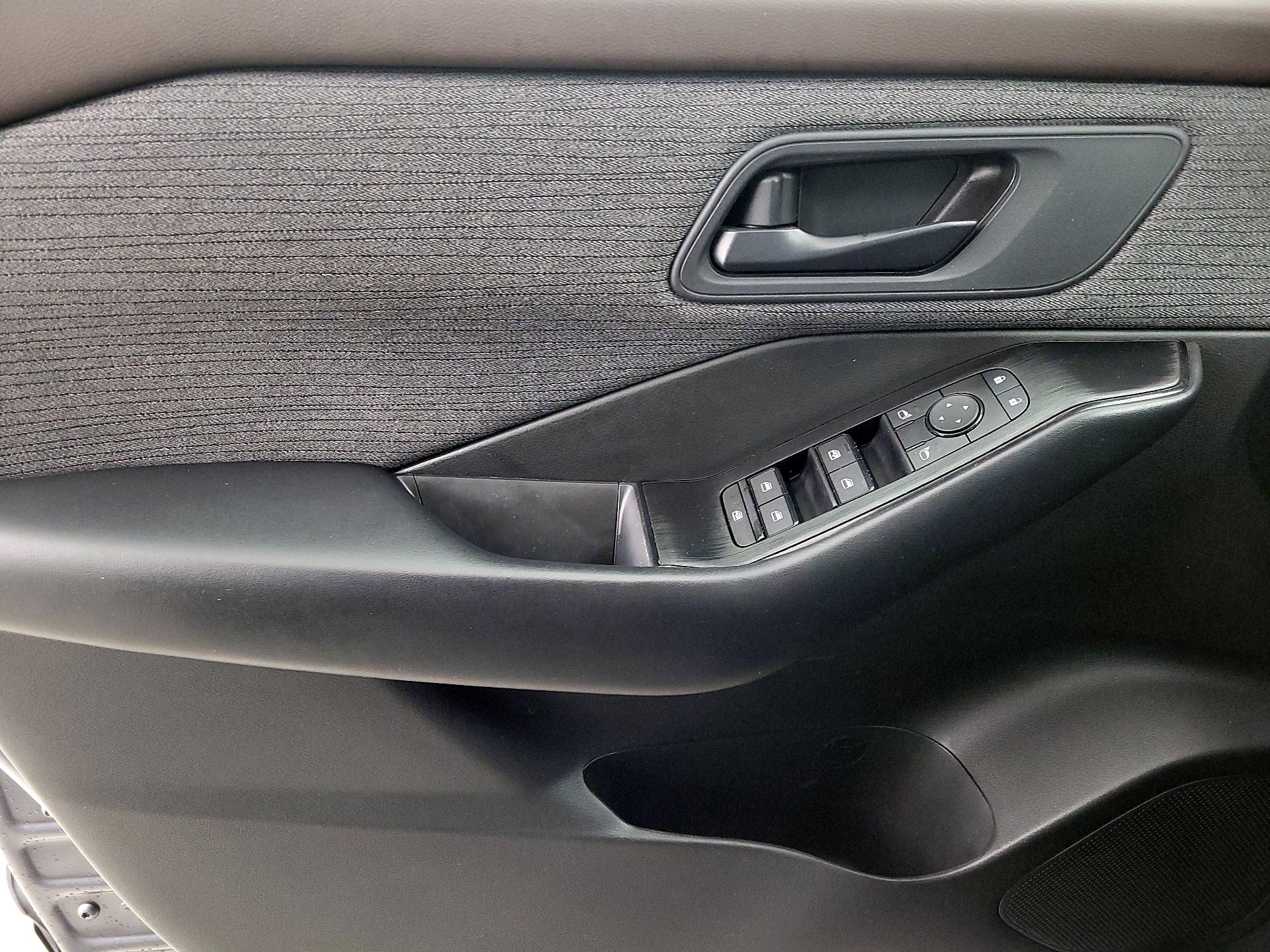 Thumbnail: 2023 Nissan Rogue - 12