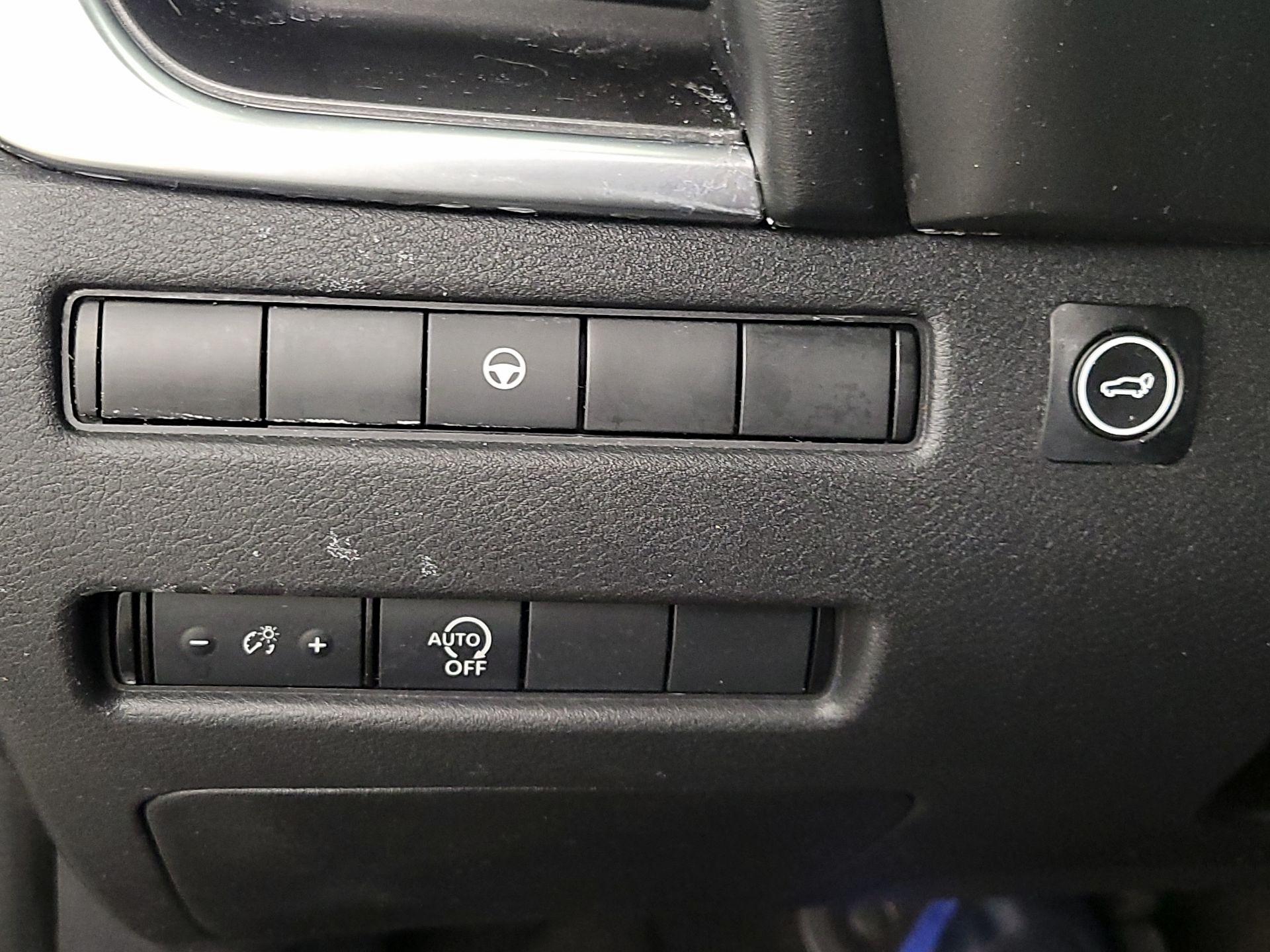 Thumbnail: 2023 Nissan Rogue - 13