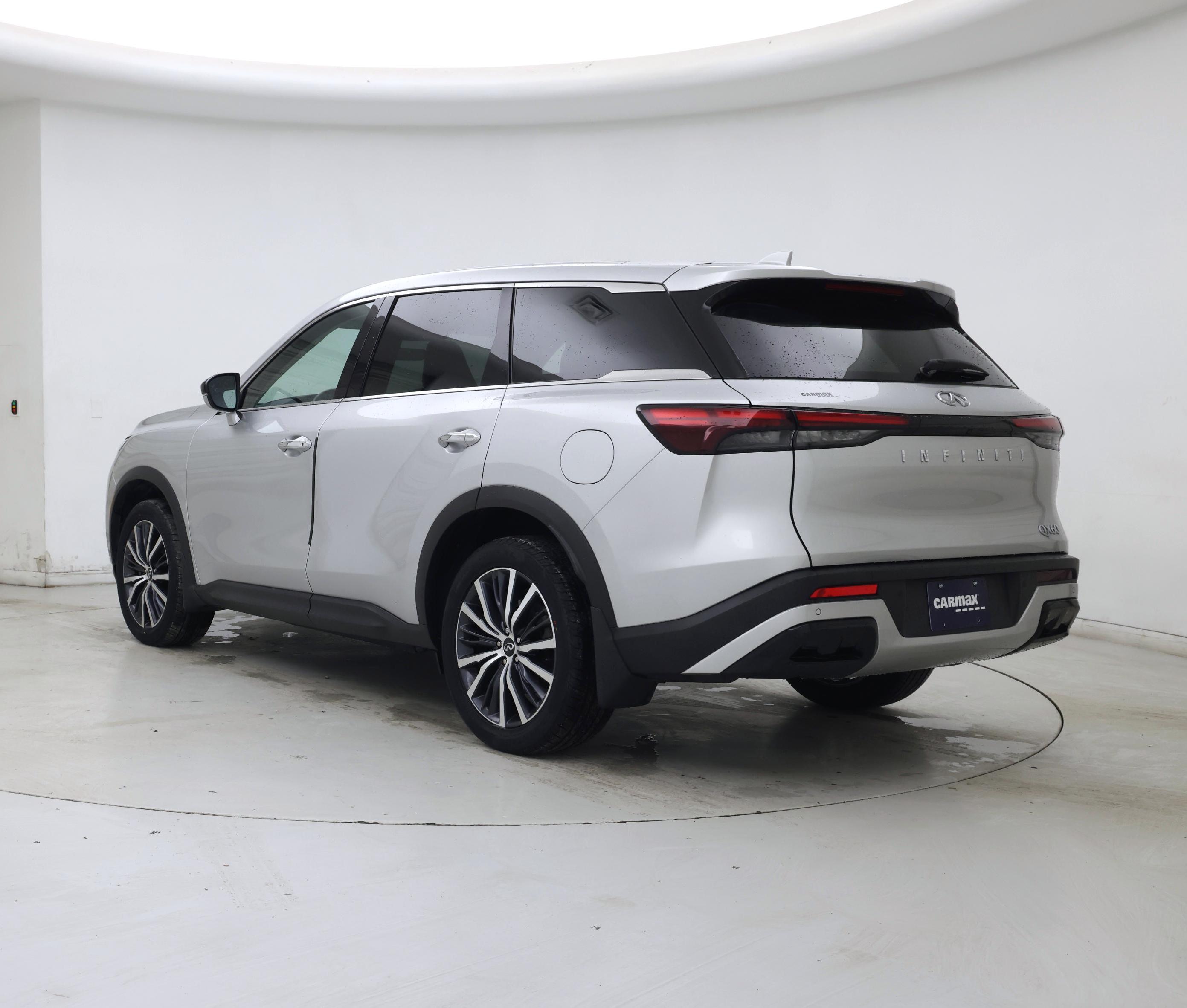 Thumbnail: 2023 INFINITI QX60 - 2