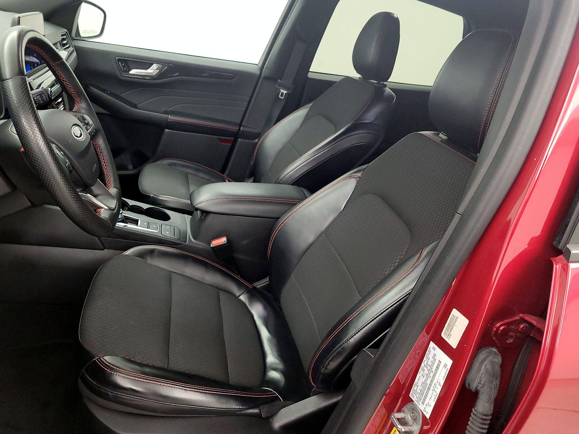 Thumbnail: 2023 Ford Escape - 11