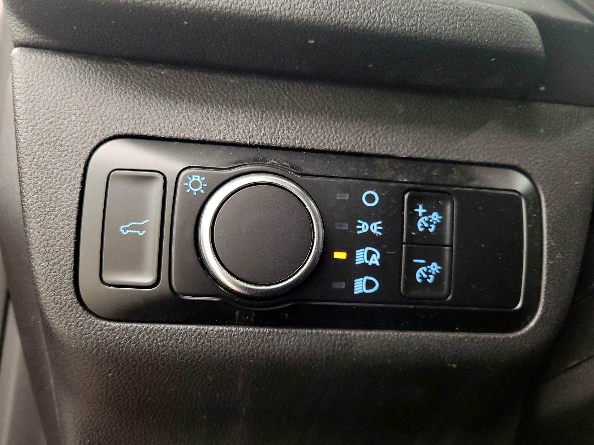 Thumbnail: 2023 Ford Escape - 13