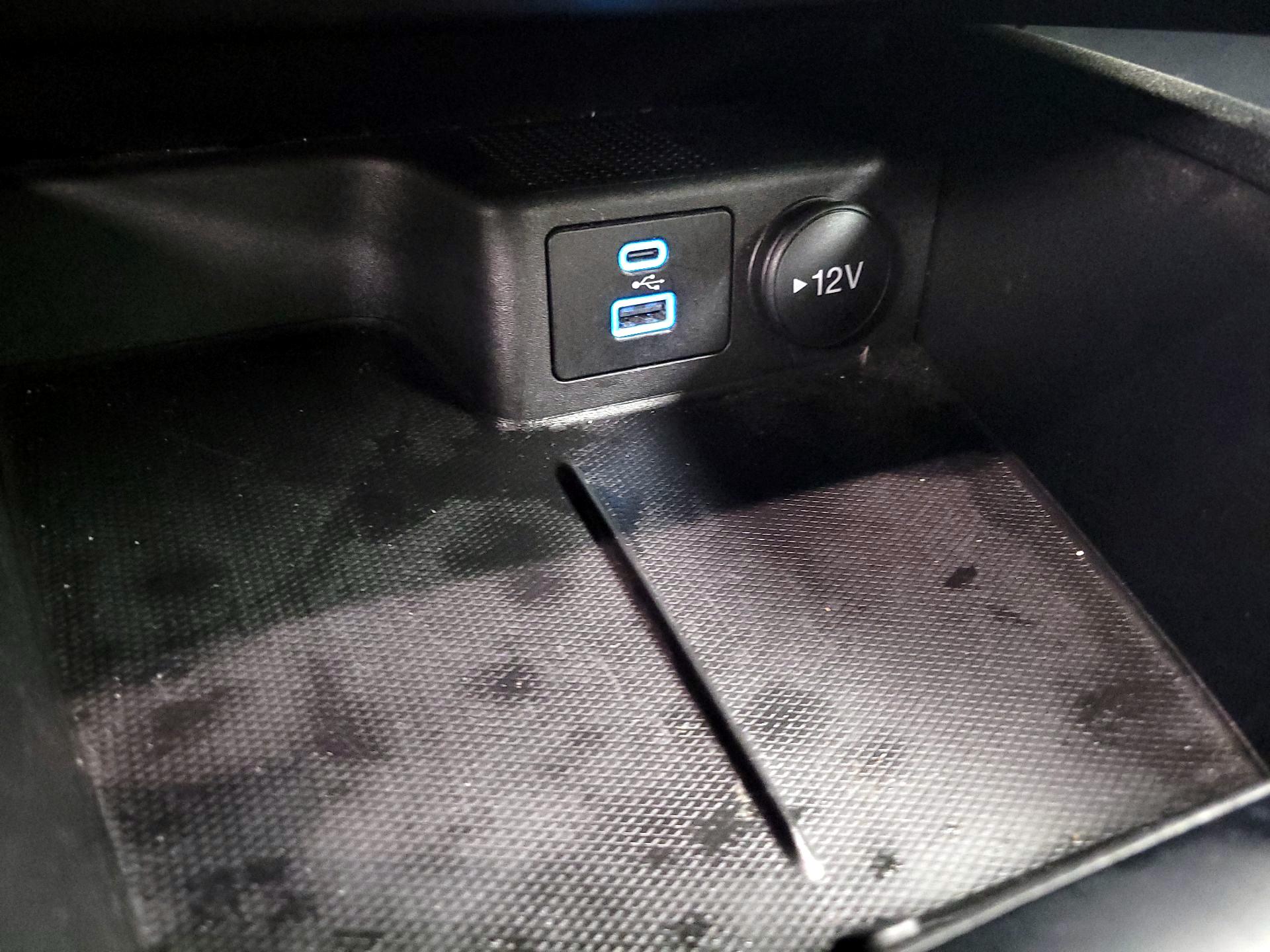 Thumbnail: 2023 Ford Escape - 18