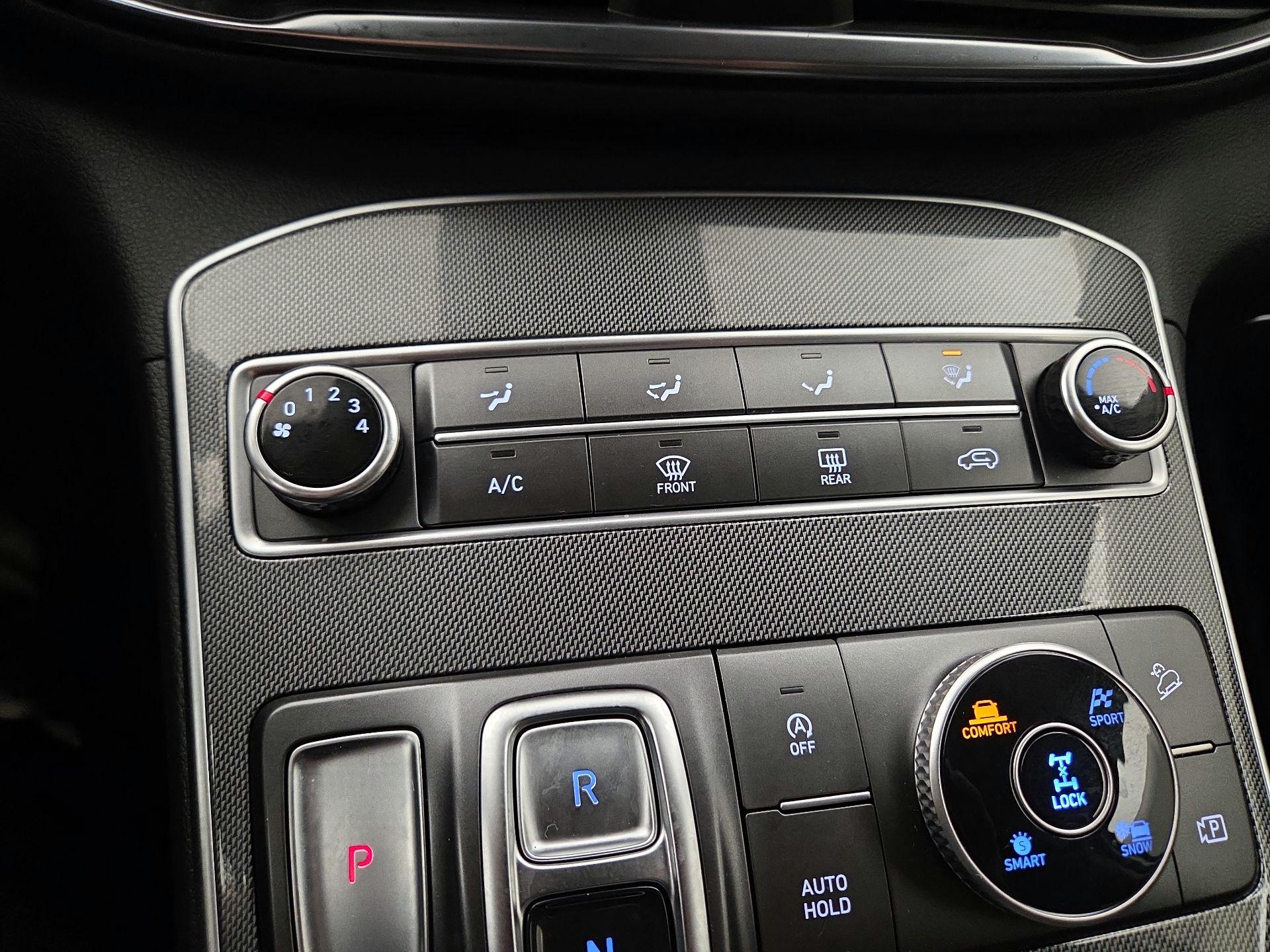 Thumbnail: 2022 Hyundai Santa Fe - 16