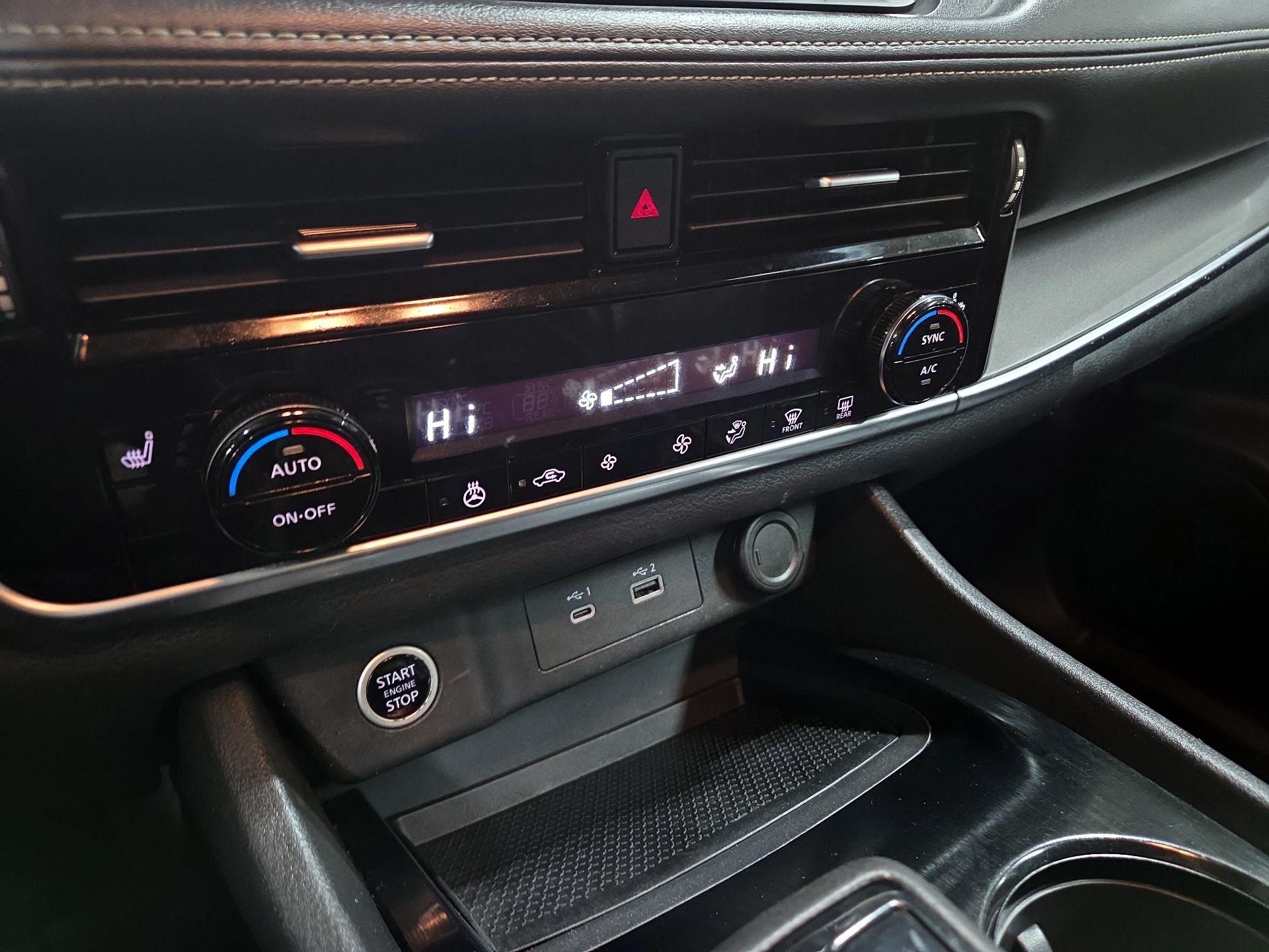 Thumbnail: 2021 Nissan Rogue - 16