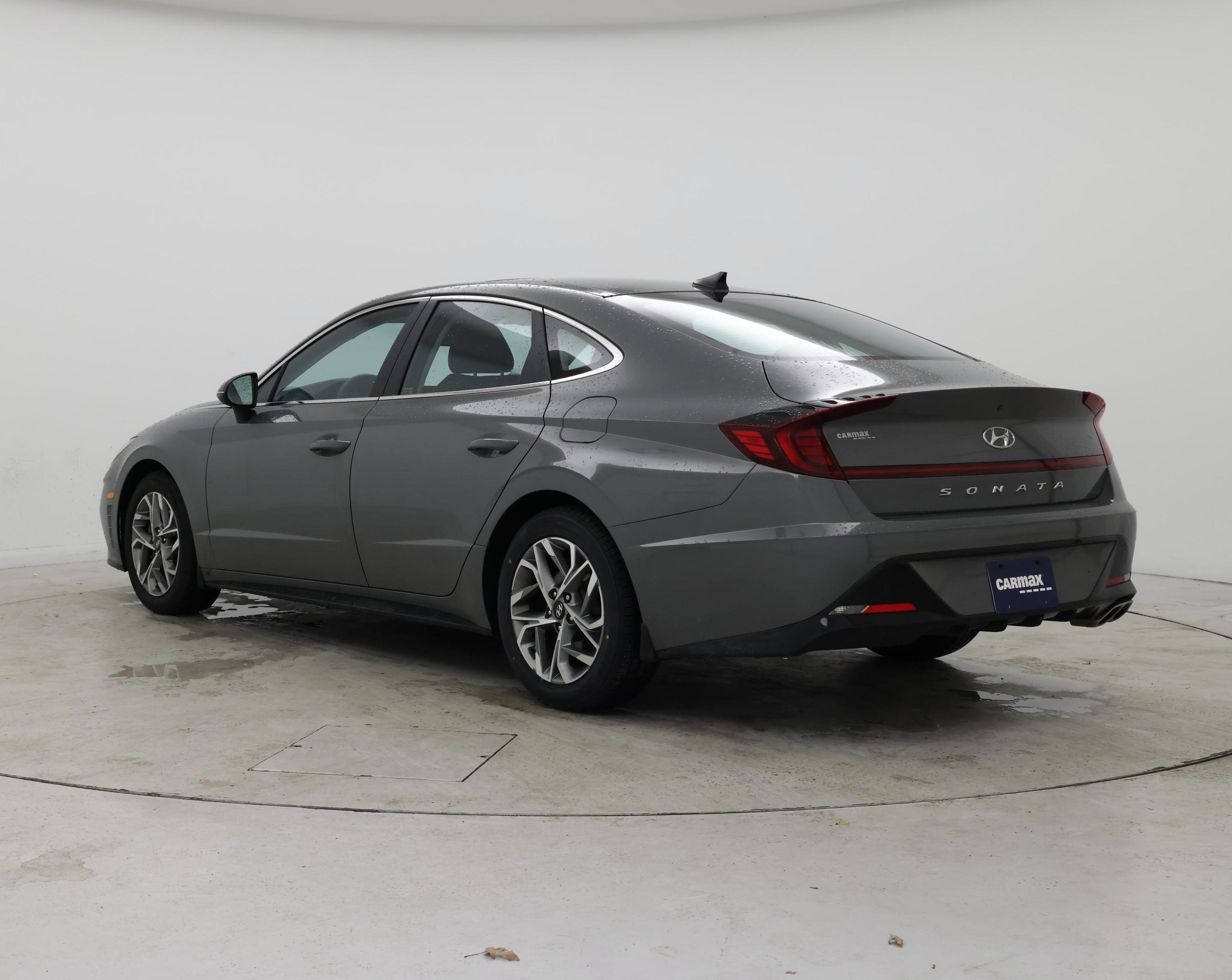 Thumbnail: 2023 Hyundai Sonata - 2