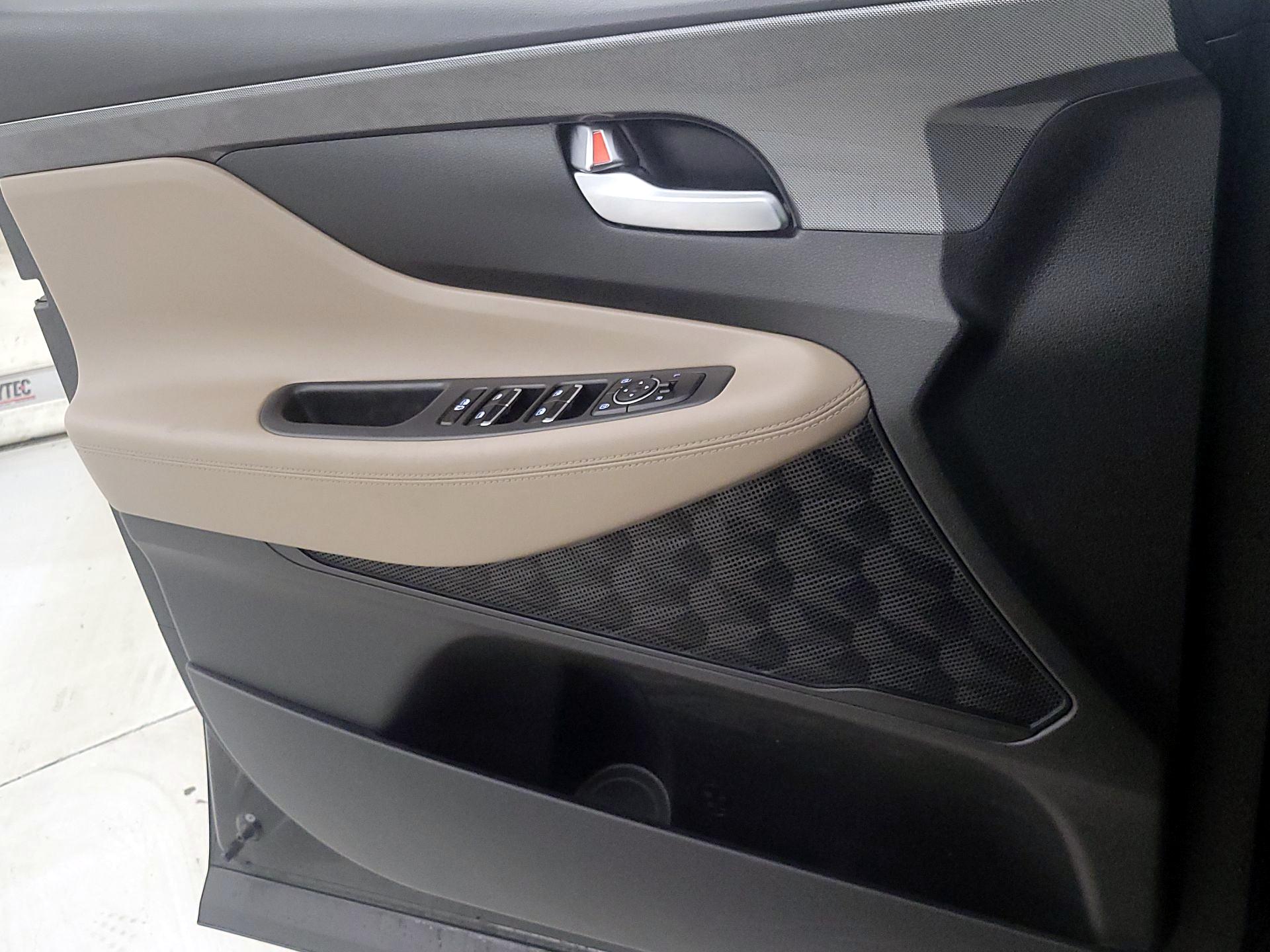 Thumbnail: 2023 Hyundai Santa Fe - 12