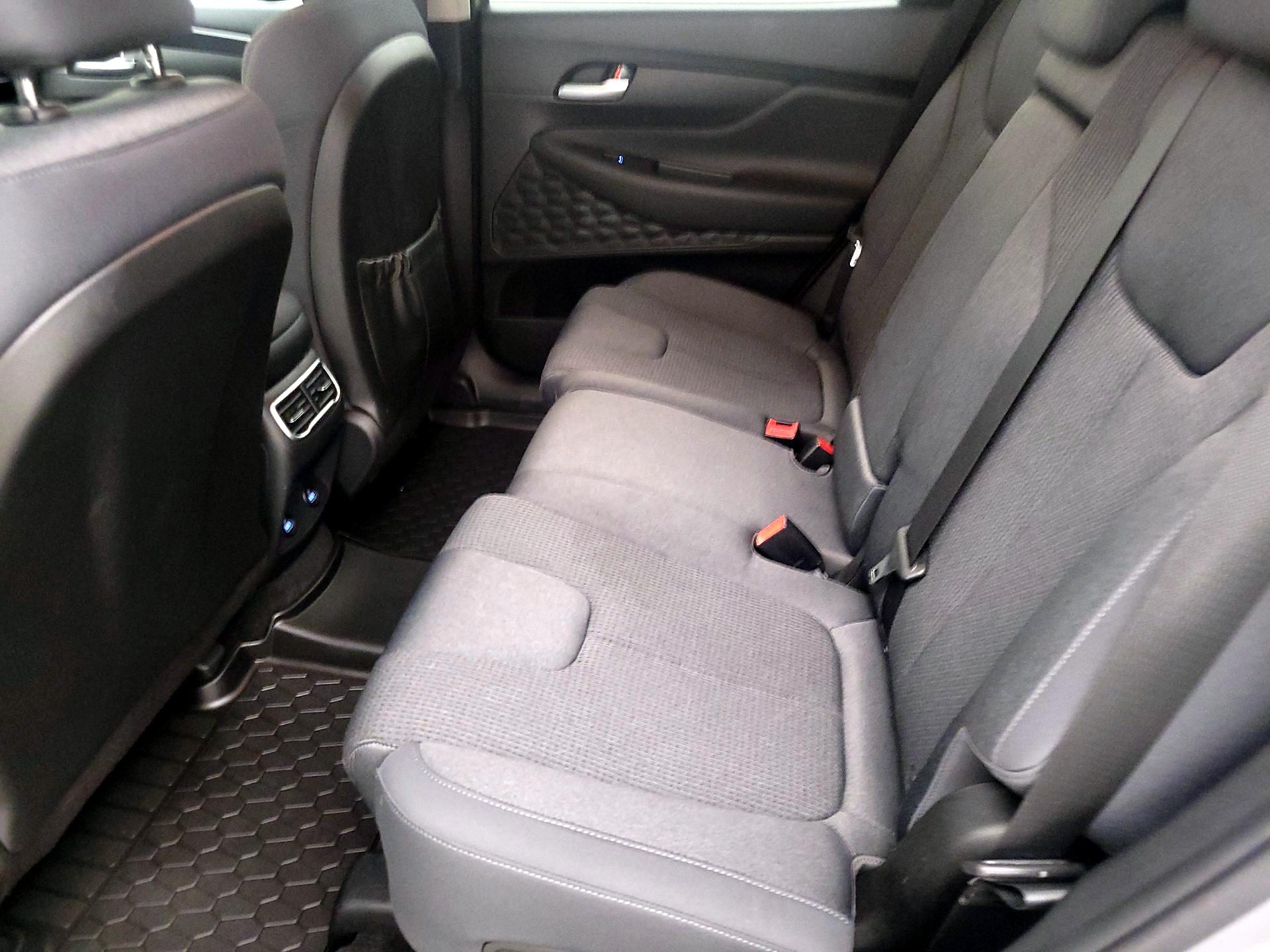 Thumbnail: 2023 Hyundai Santa Fe - 18