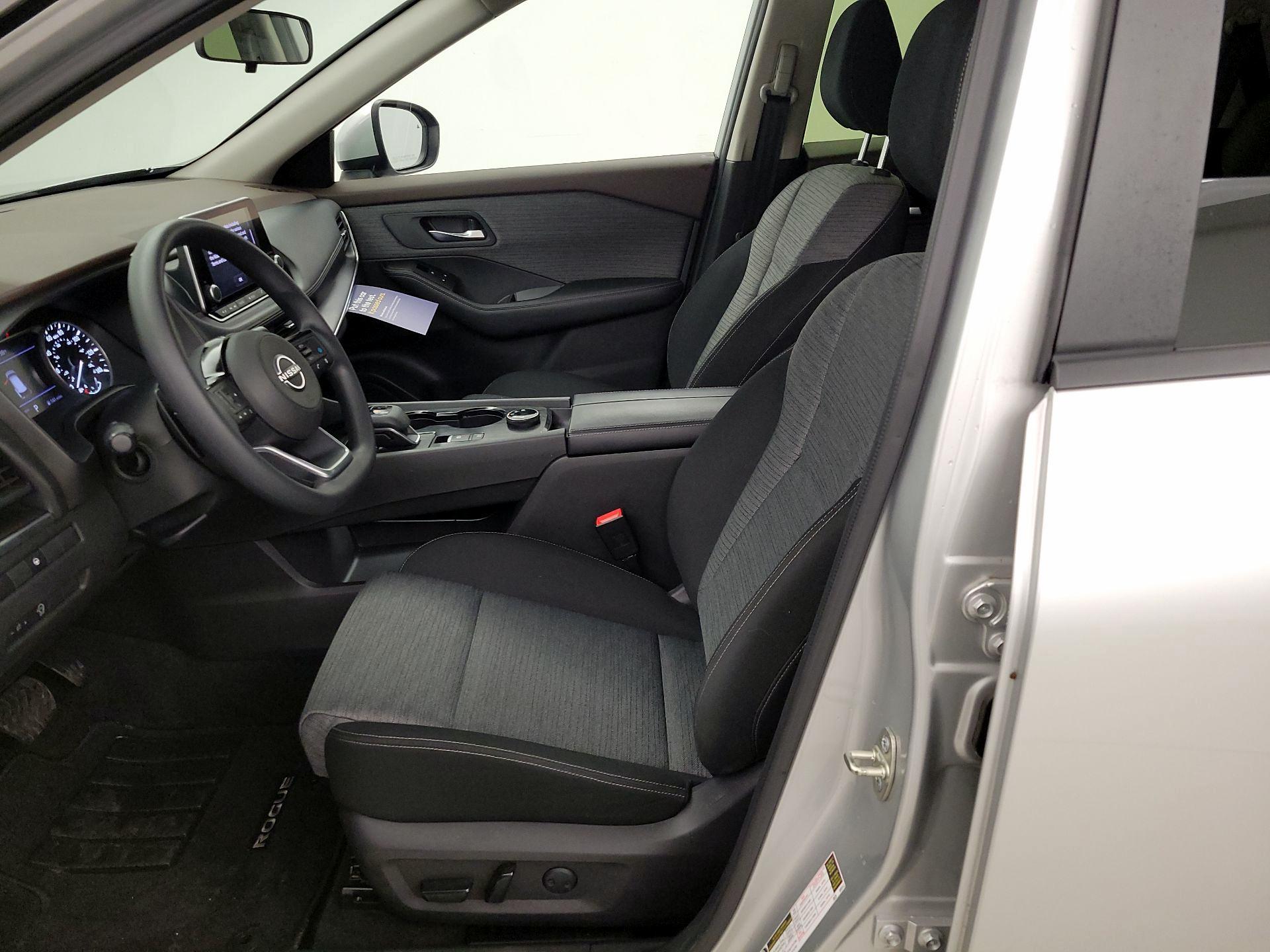 Thumbnail: 2023 Nissan Rogue - 11