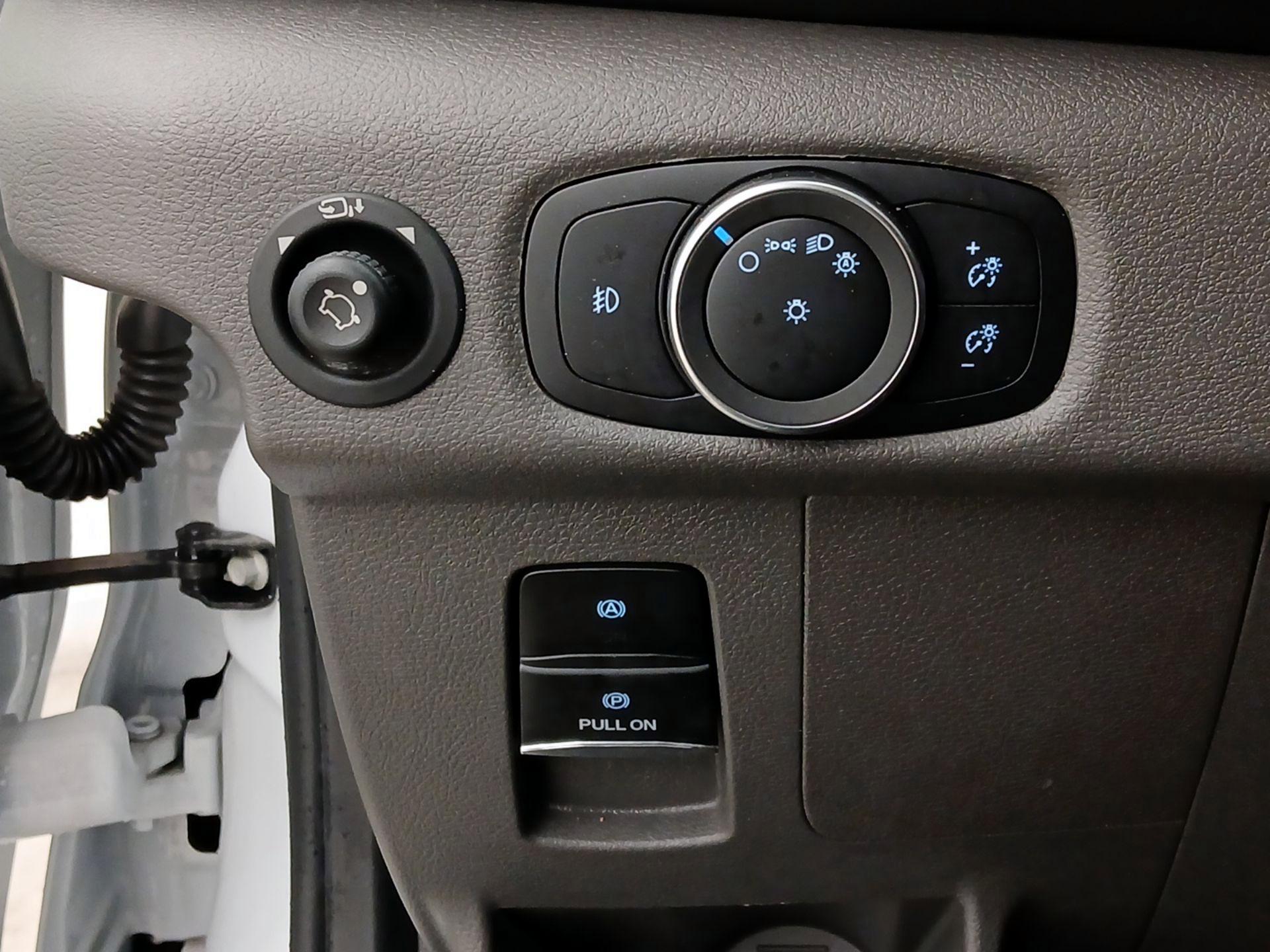 Thumbnail: 2023 Ford Transit Series - 13