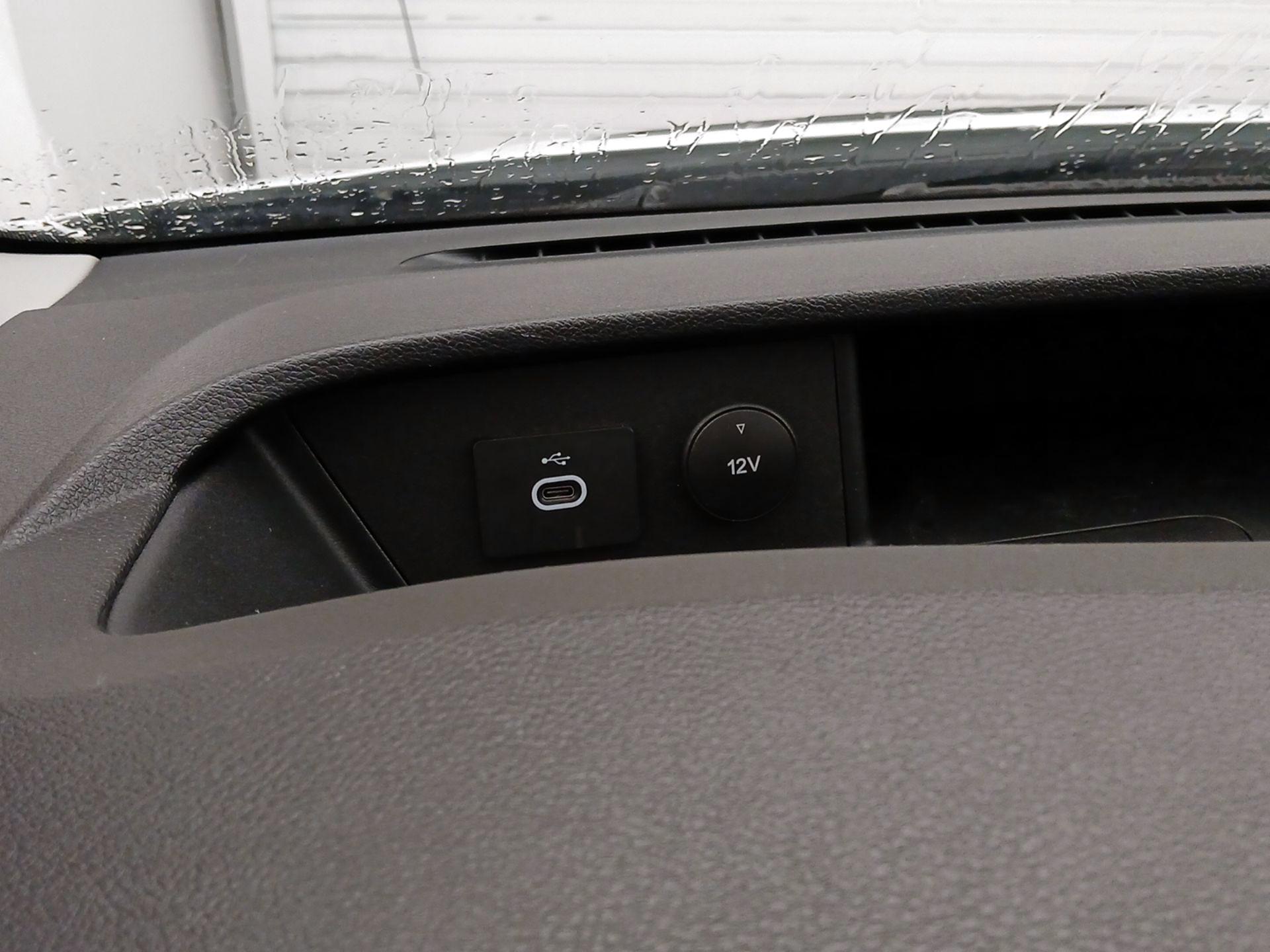 Thumbnail: 2023 Ford Transit Series - 19