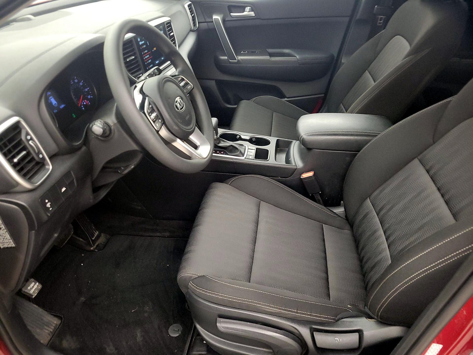 Thumbnail: 2020 Kia Sportage - 11