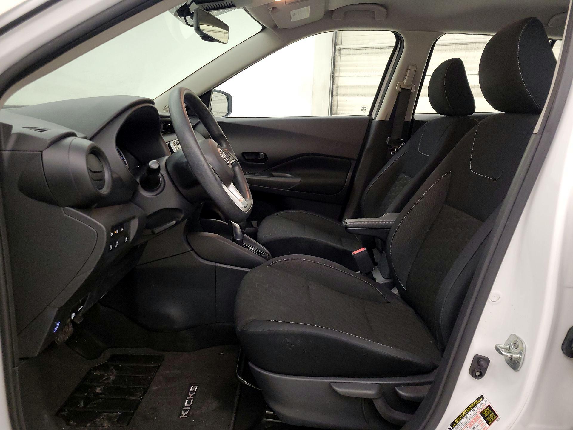 Thumbnail: 2022 Nissan Kicks - 11