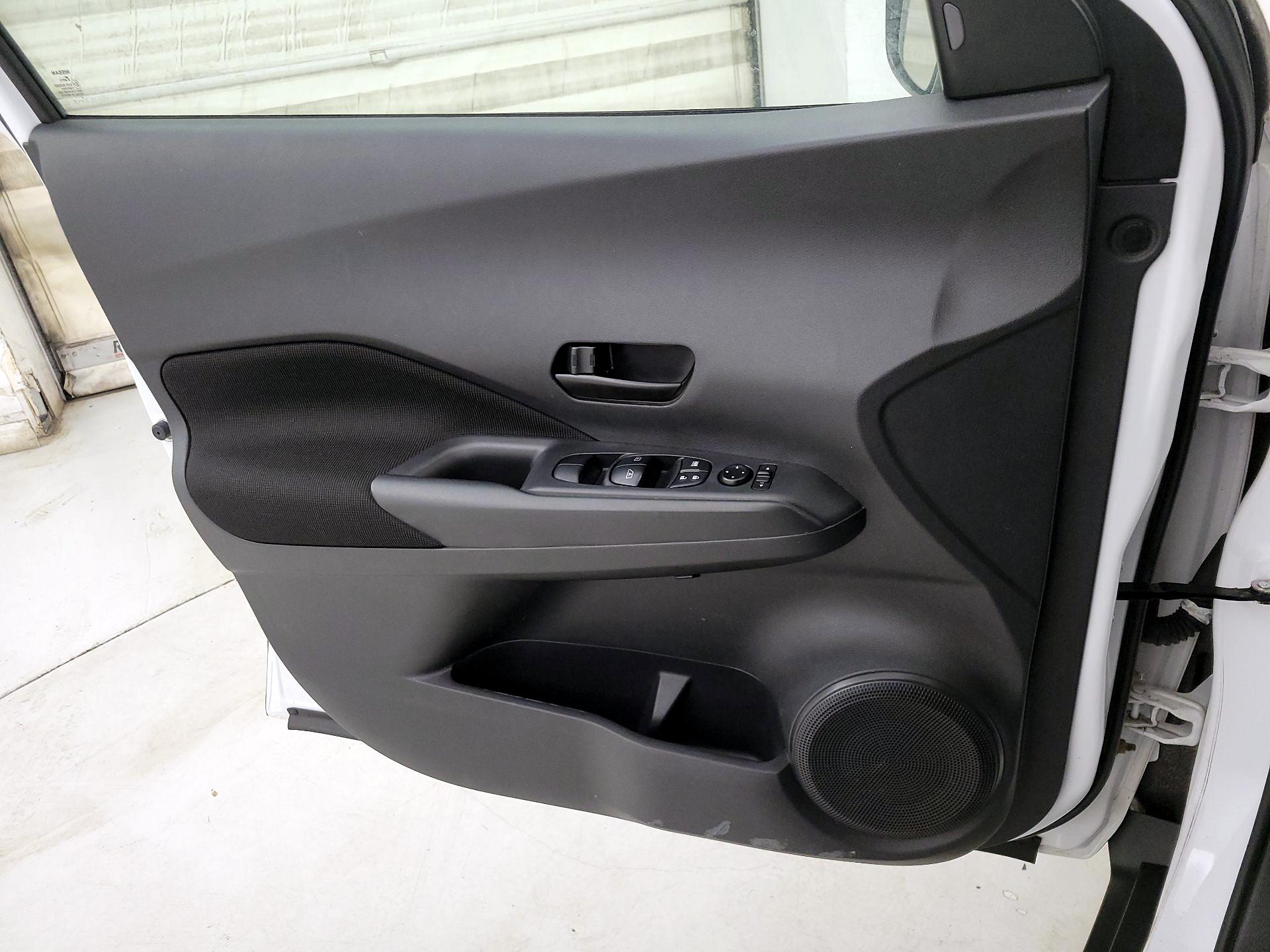 Thumbnail: 2022 Nissan Kicks - 12