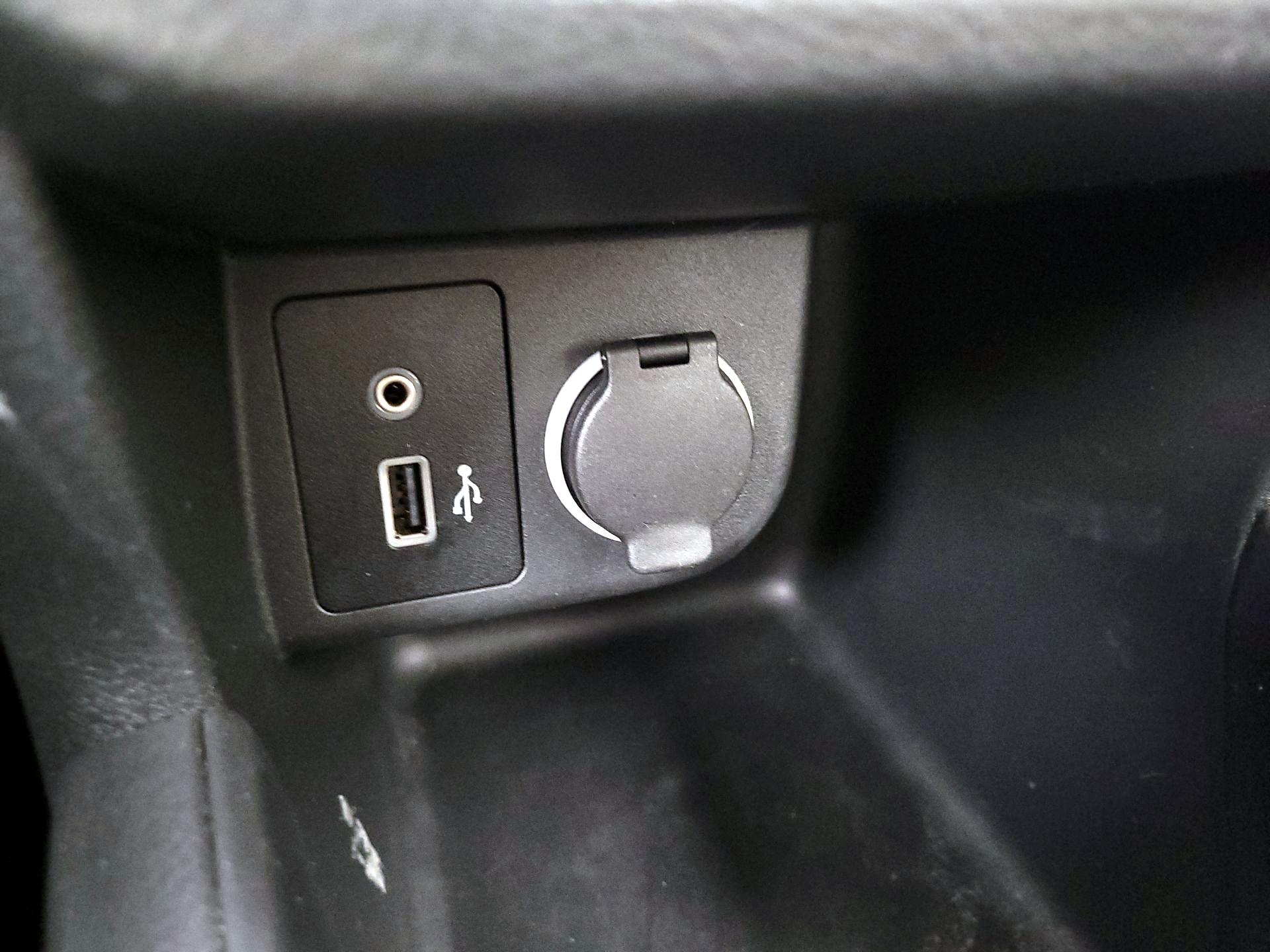 Thumbnail: 2022 Nissan Kicks - 18