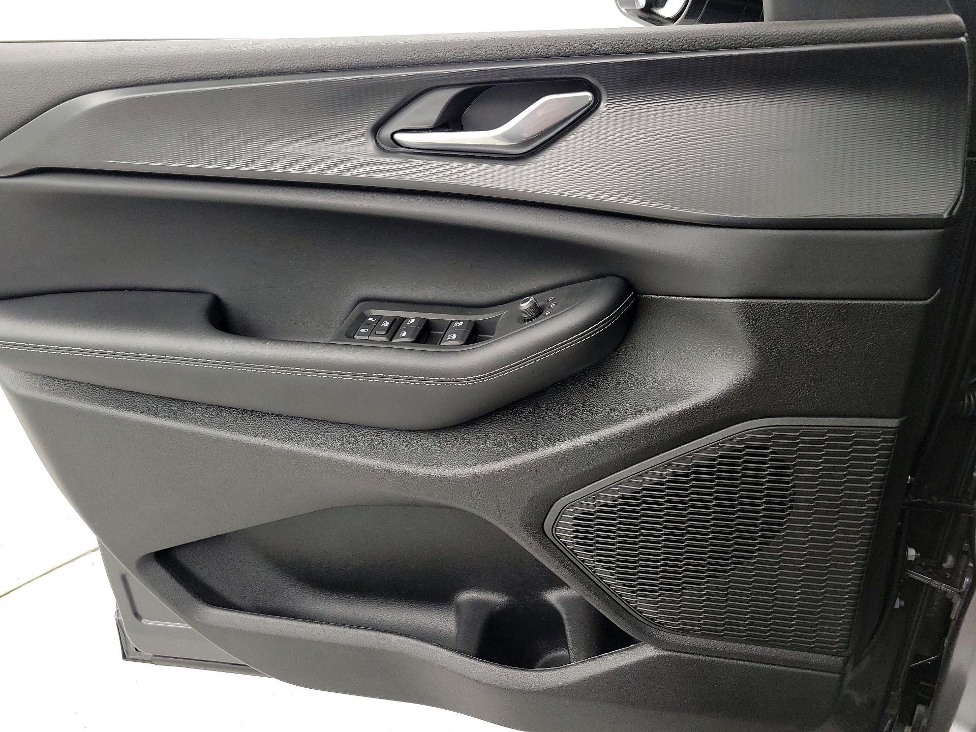 Thumbnail: 2025 Jeep Grand Cherokee - 12