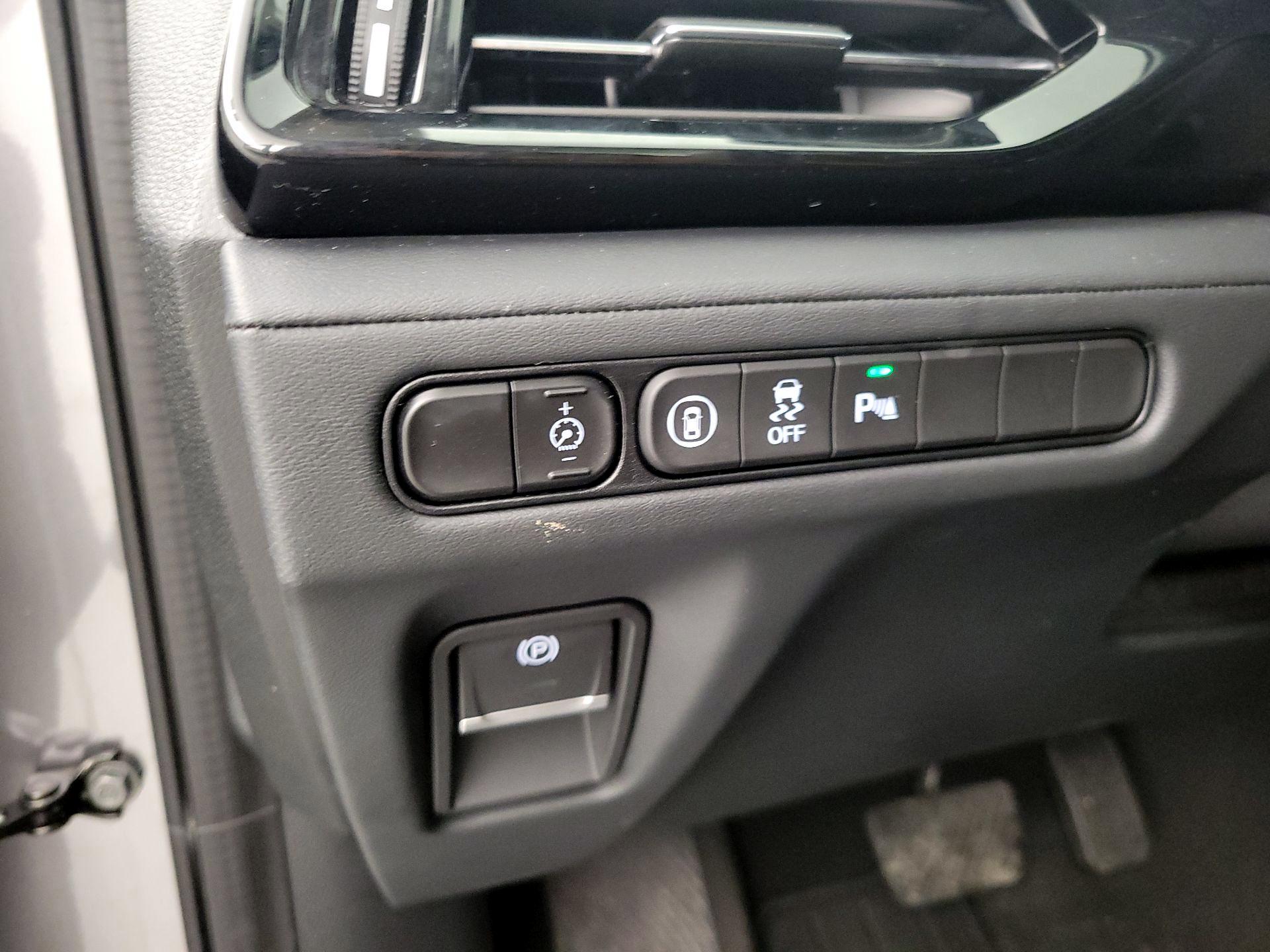 Thumbnail: 2023 Acura MDX - 13