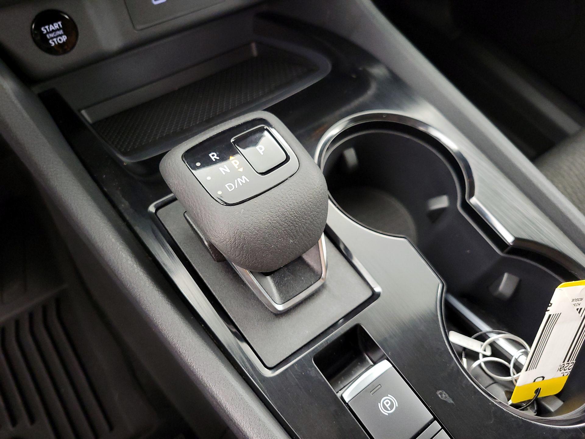 Thumbnail: 2025 Nissan Rogue - 17