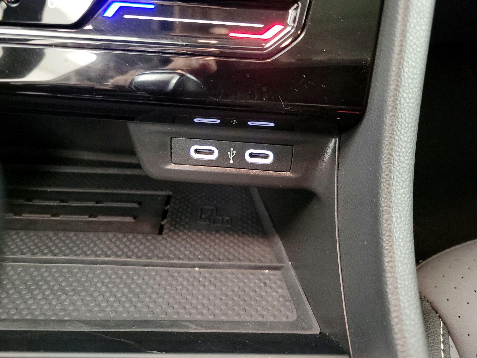 Thumbnail: 2025 Volkswagen Jetta - 18