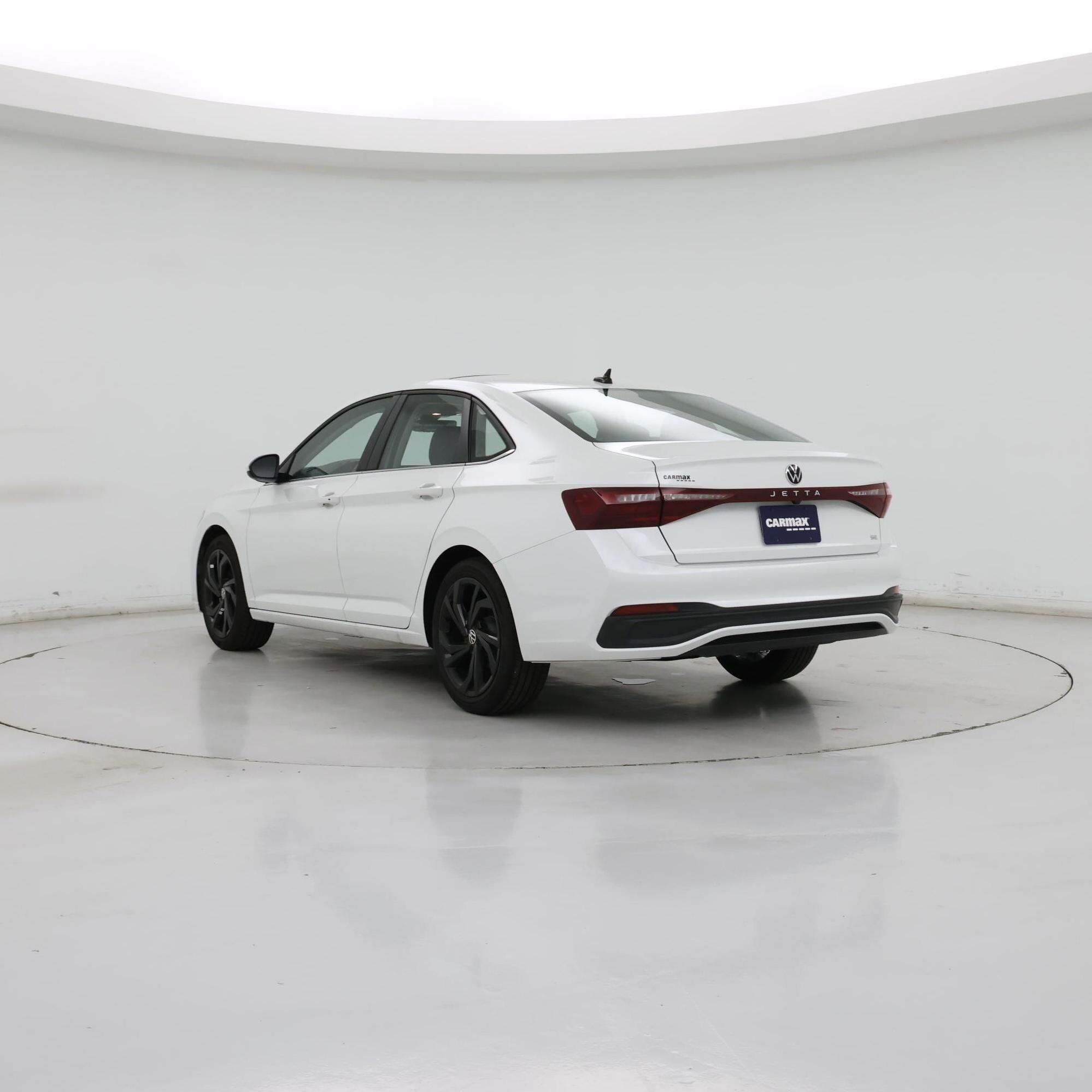 Thumbnail: 2025 Volkswagen Jetta - 2