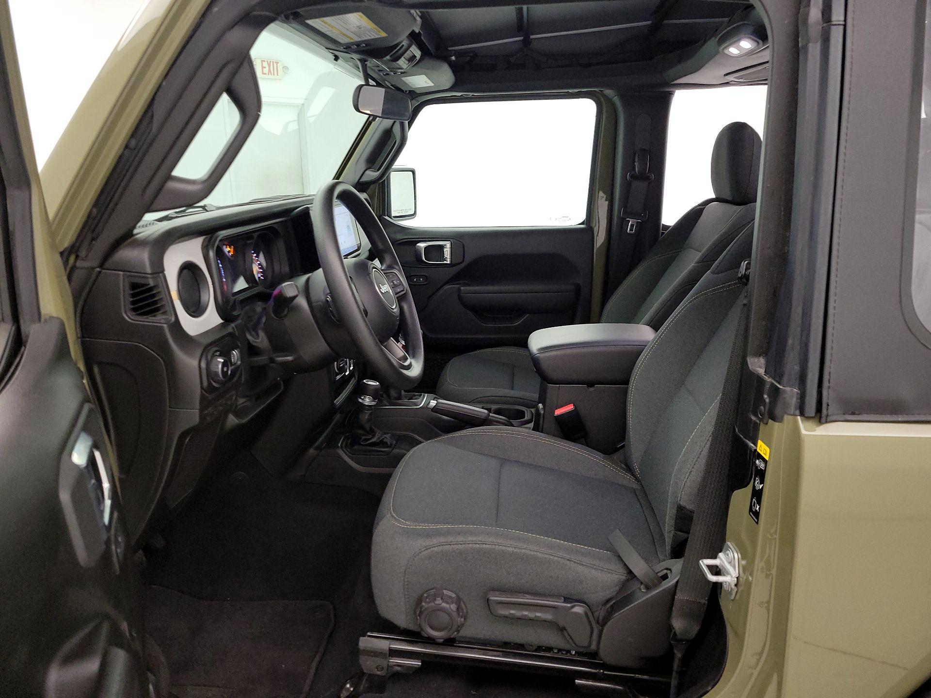 Thumbnail: 2025 Jeep Wrangler - 11