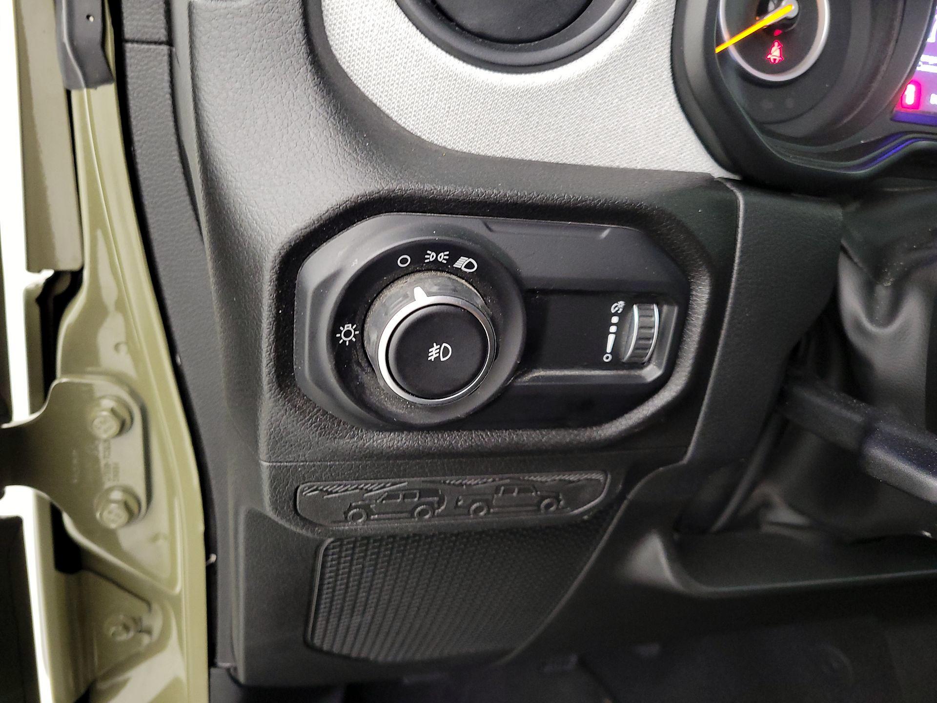 Thumbnail: 2025 Jeep Wrangler - 13