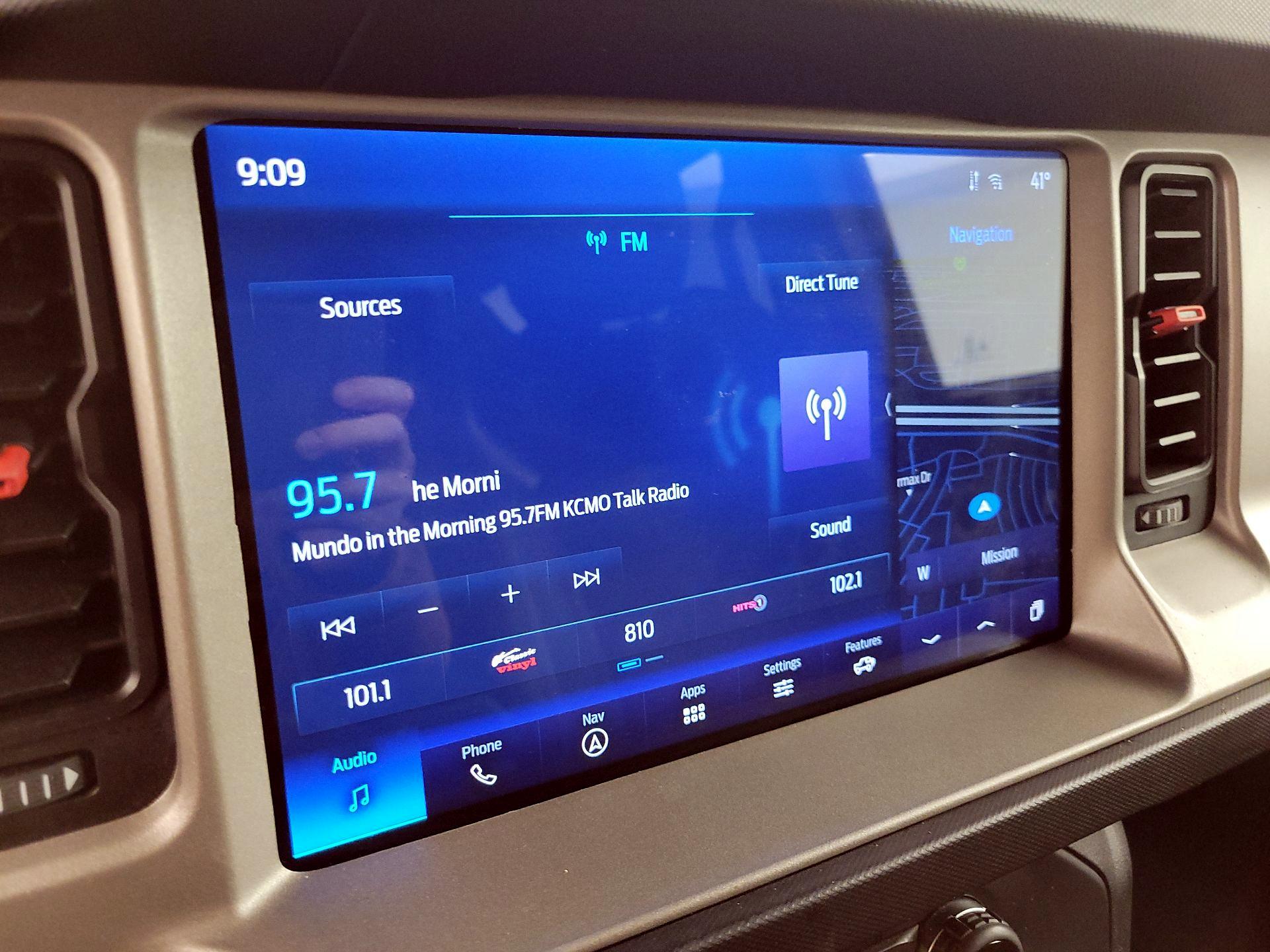 Thumbnail: 2023 Ford Bronco - 16