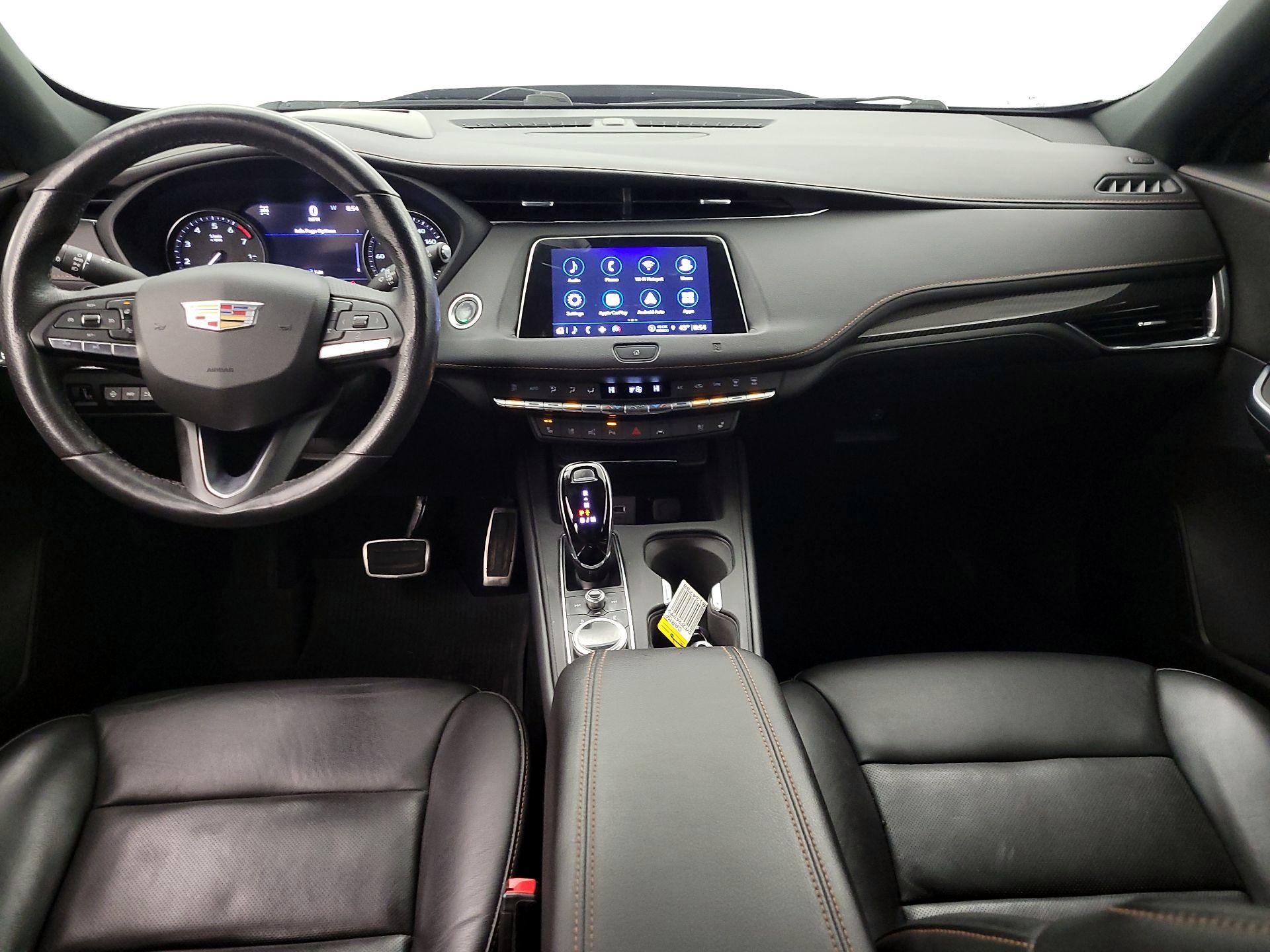 Thumbnail: 2021 Cadillac XT4 - 9