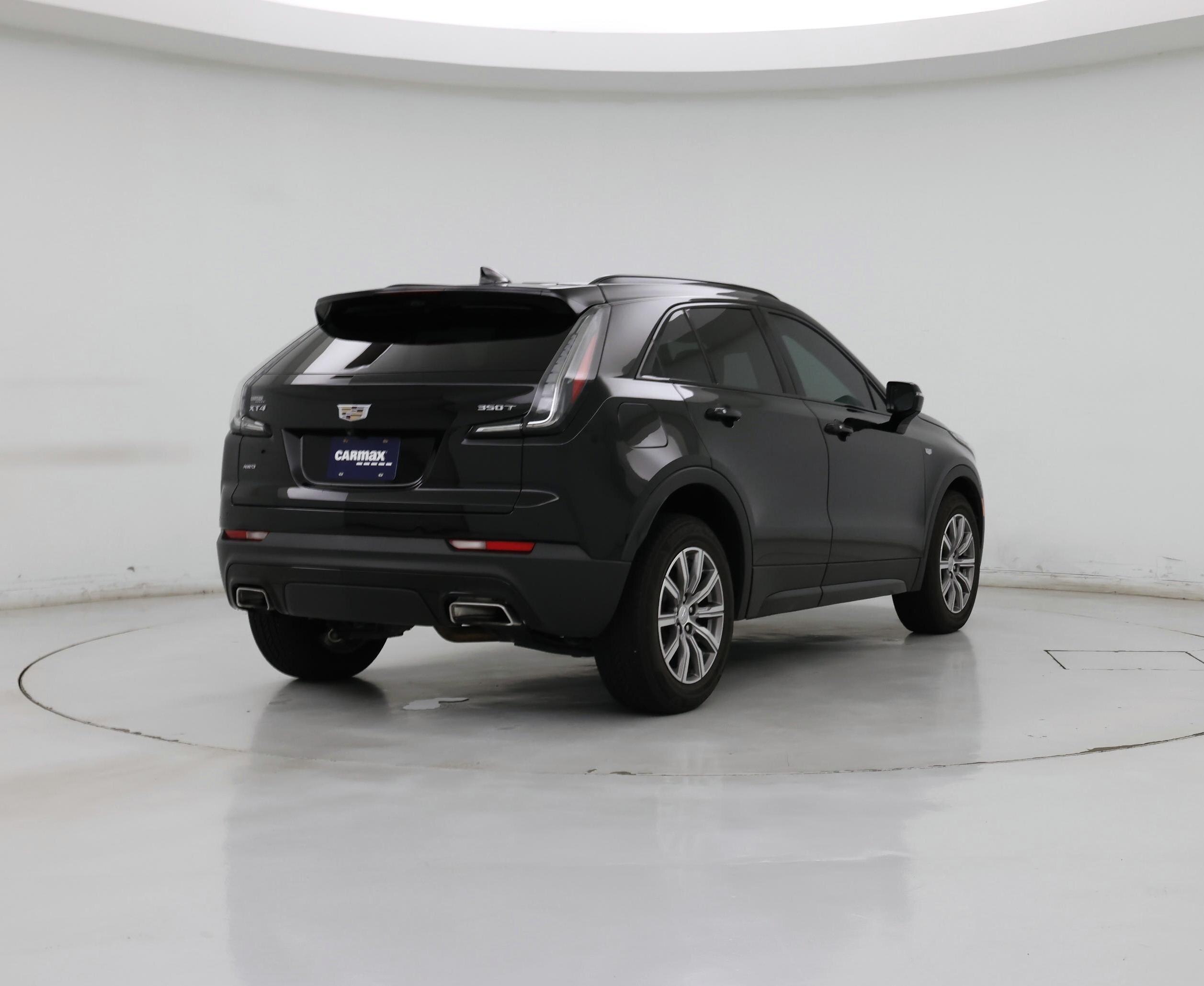 Thumbnail: 2021 Cadillac XT4 - 8