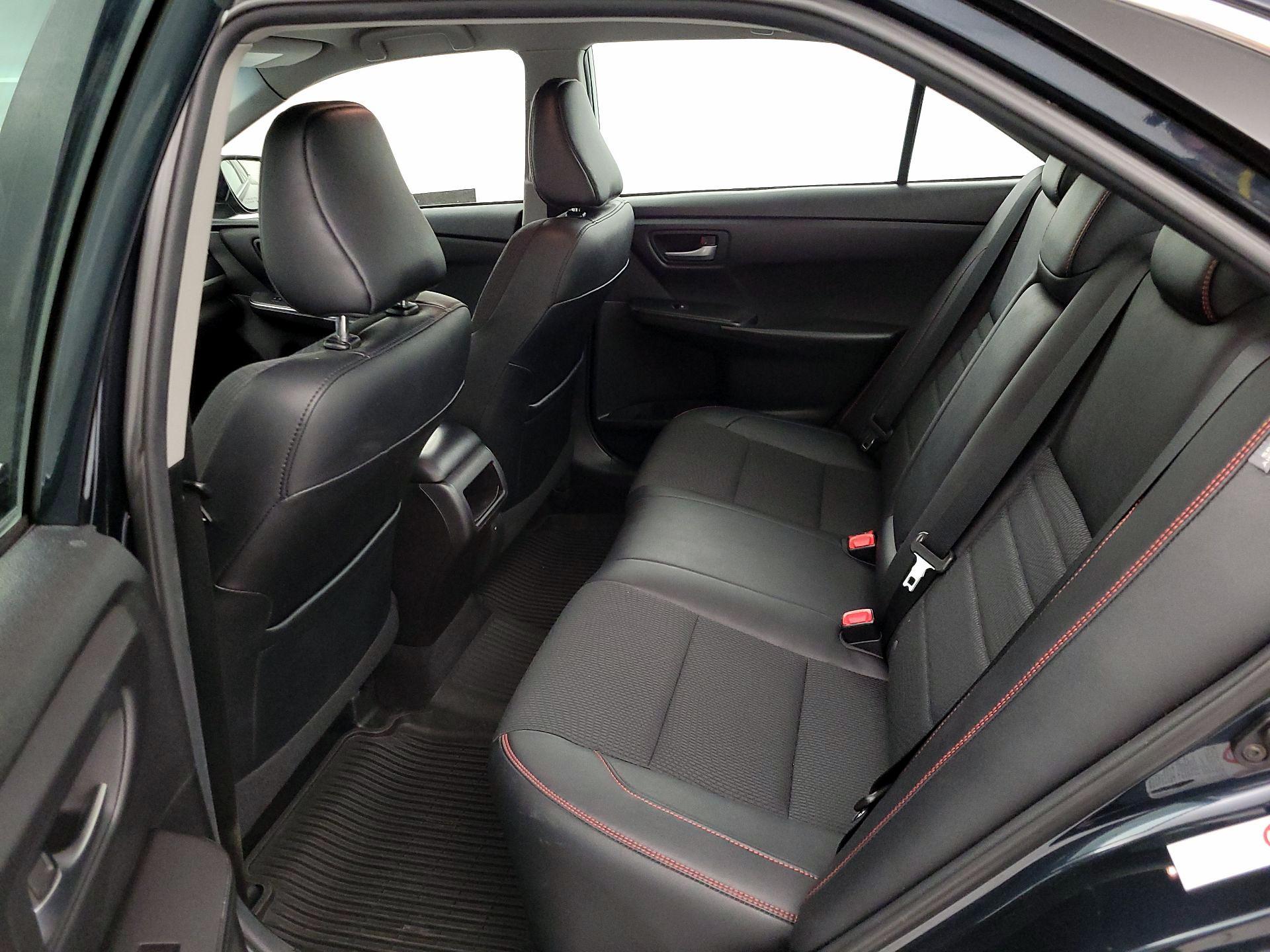 Thumbnail: 2017 Toyota Camry - 19