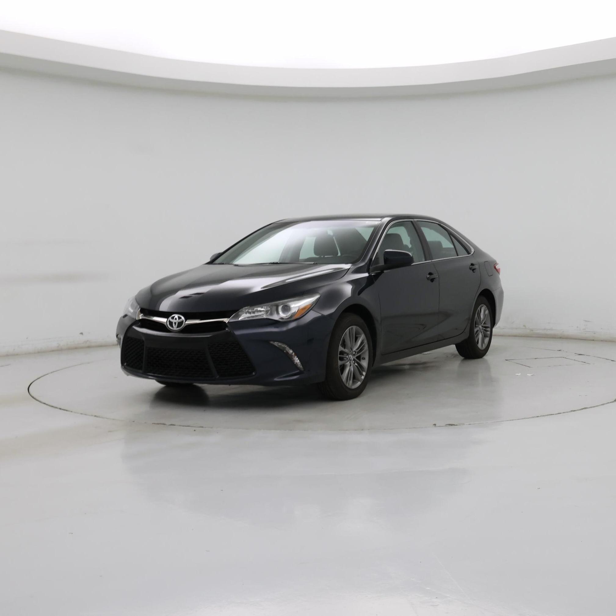 Thumbnail: 2017 Toyota Camry - 4
