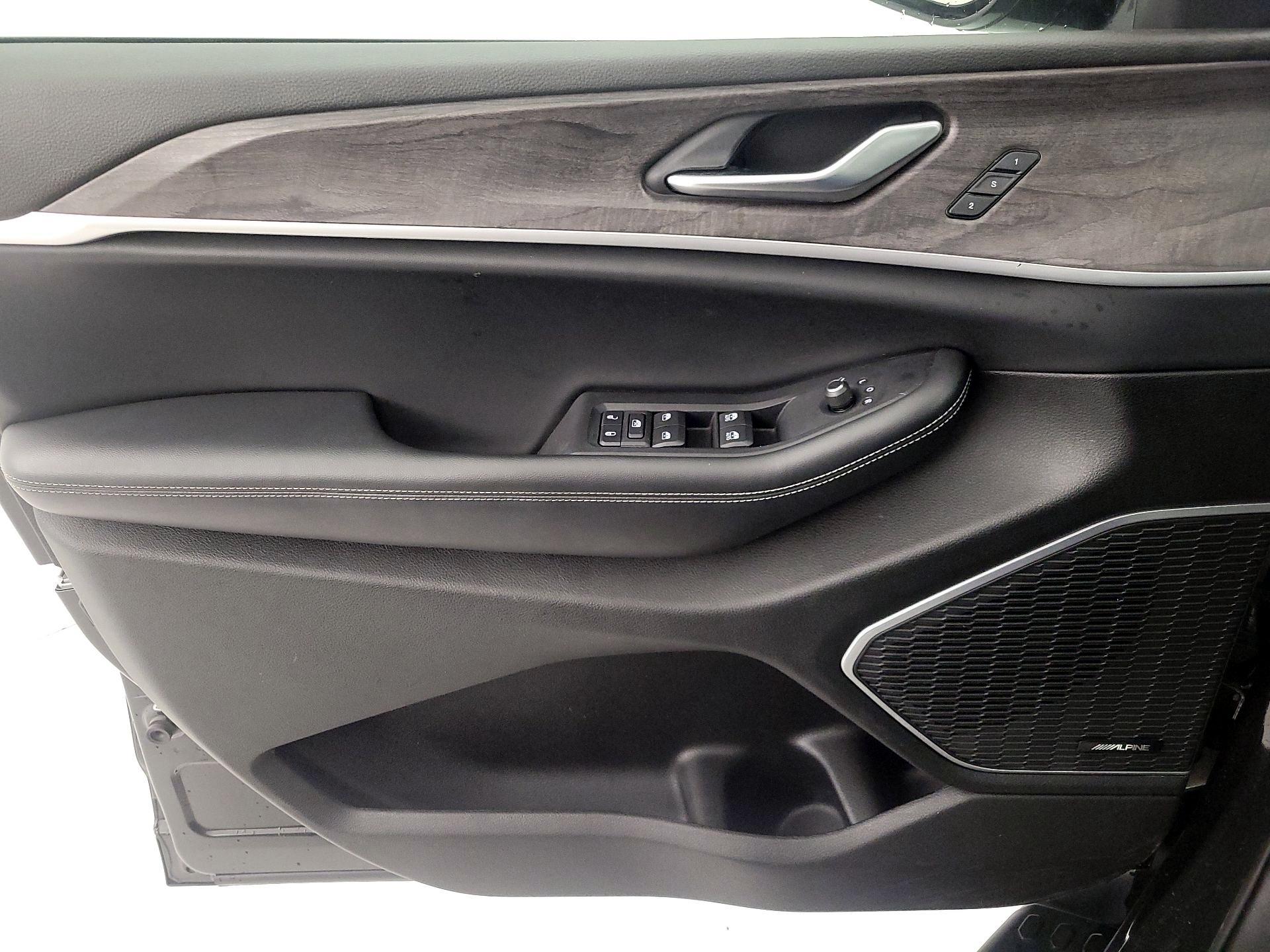 Thumbnail: 2022 Jeep Grand Cherokee L - 12