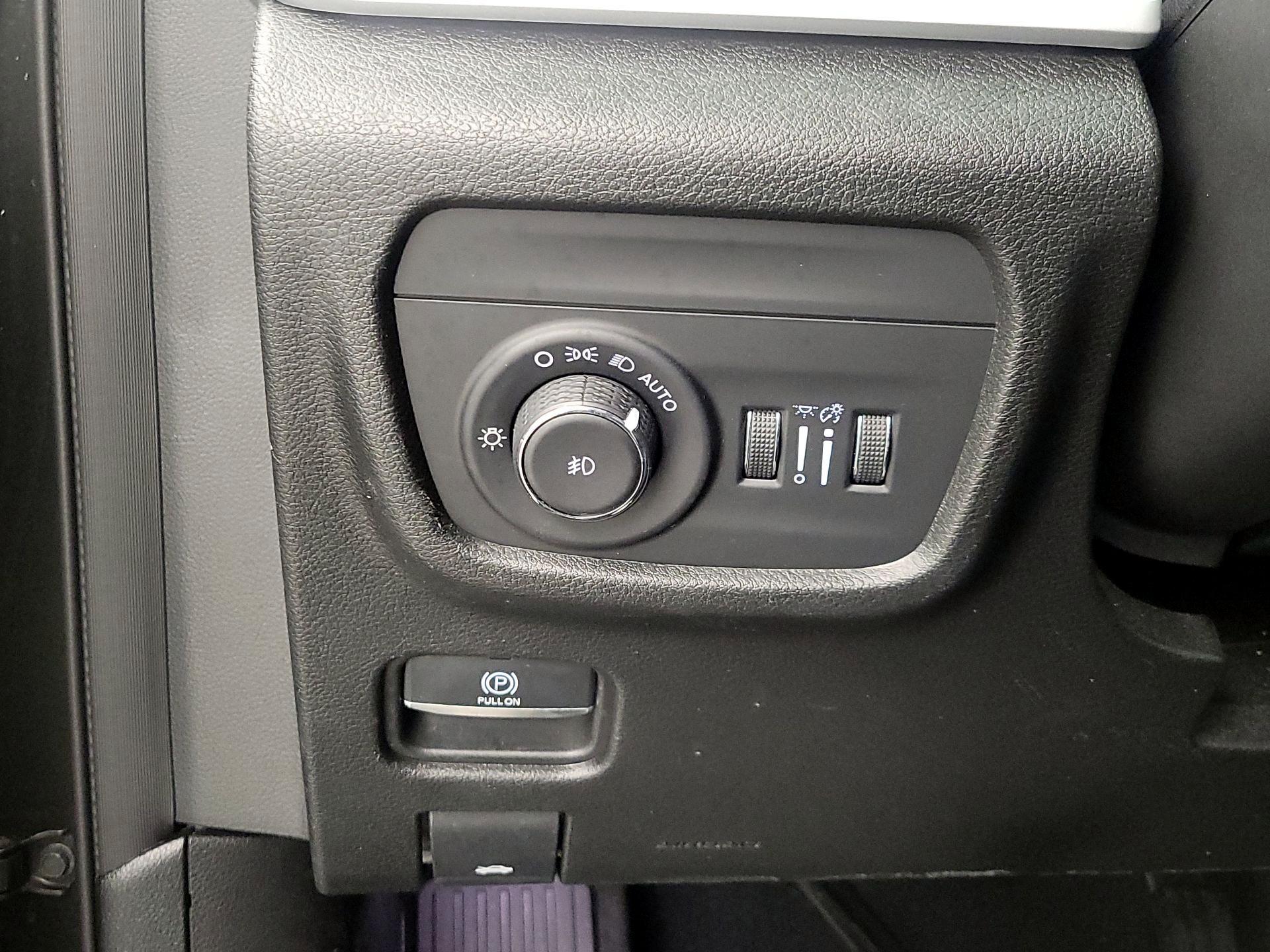 Thumbnail: 2022 Jeep Grand Cherokee L - 13