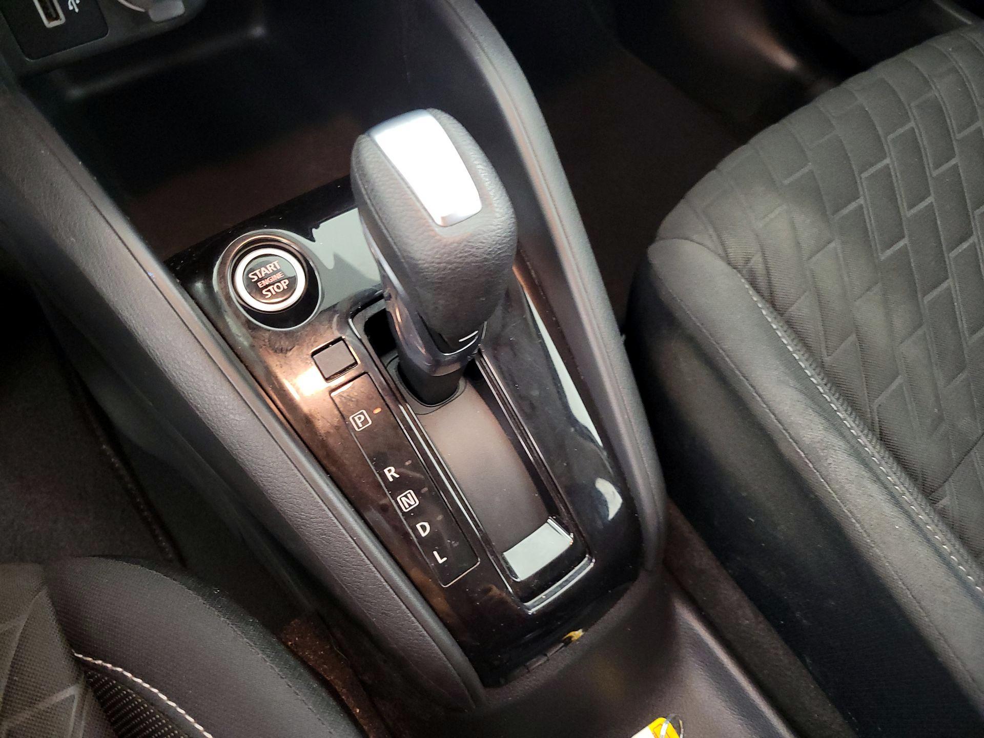 Thumbnail: 2022 Nissan Kicks - 17