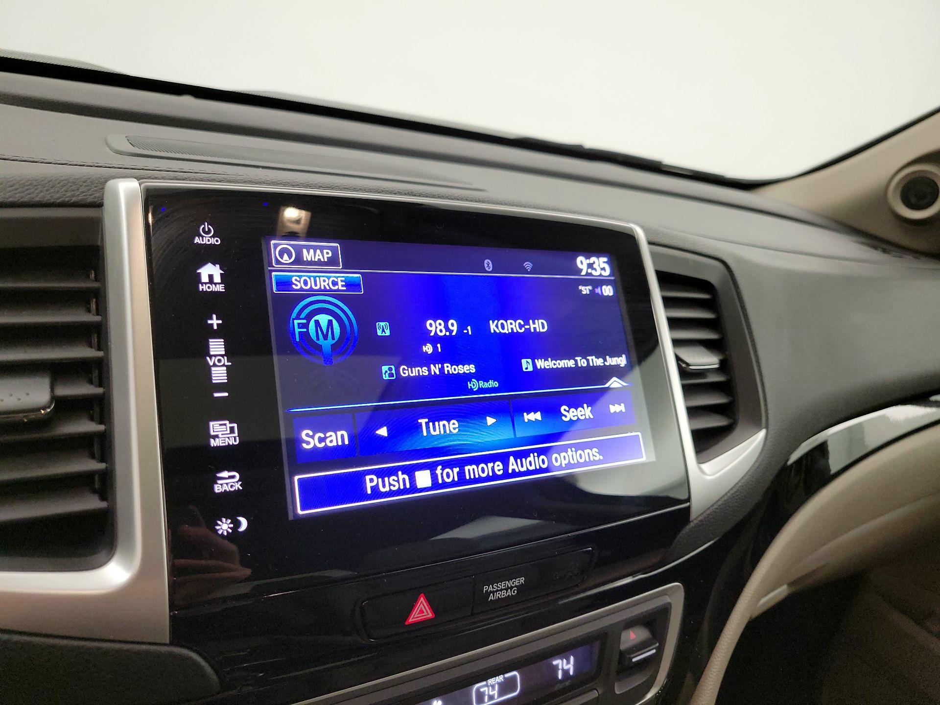 Thumbnail: 2020 Honda Ridgeline - 16