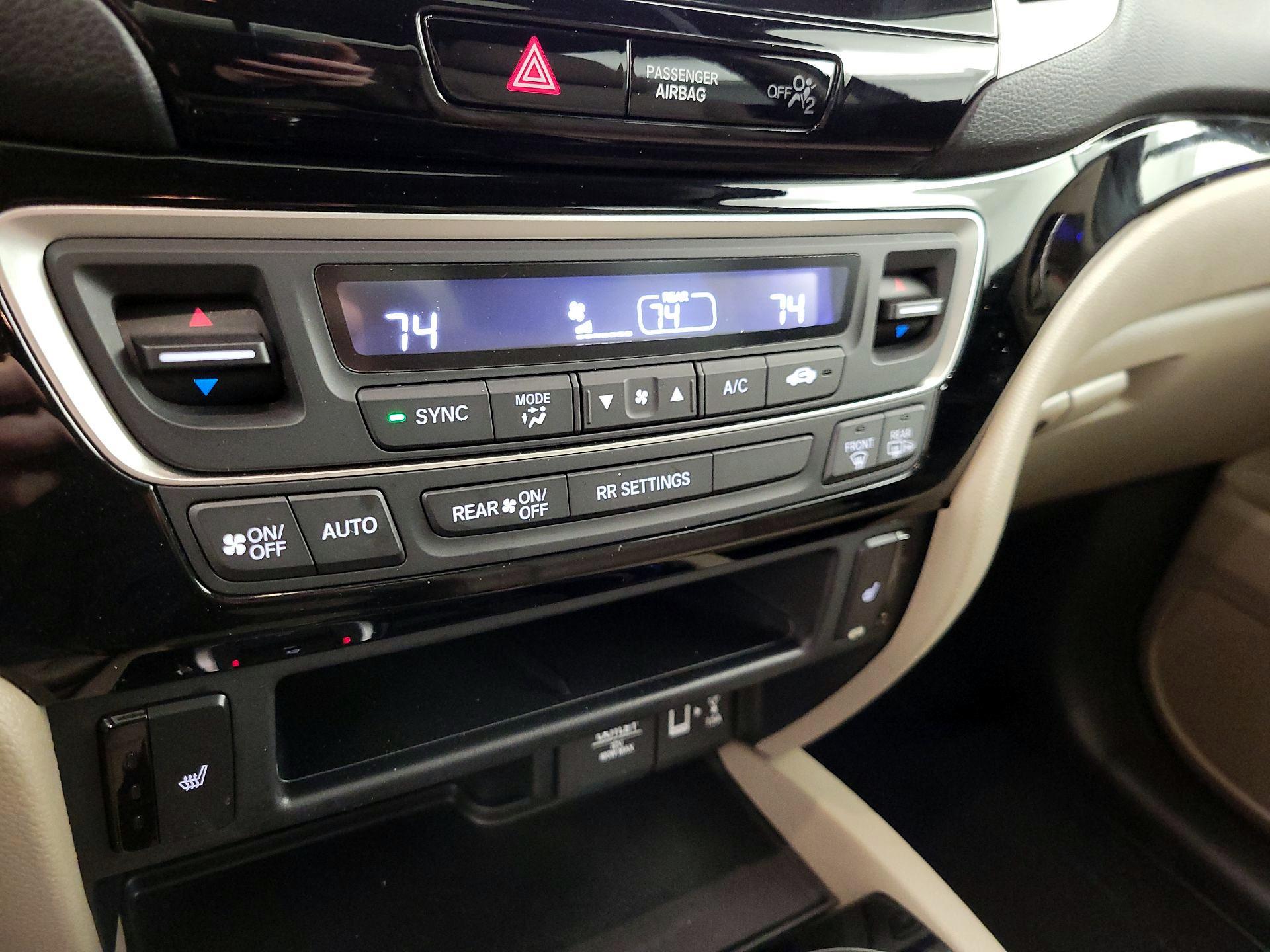 Thumbnail: 2020 Honda Ridgeline - 17