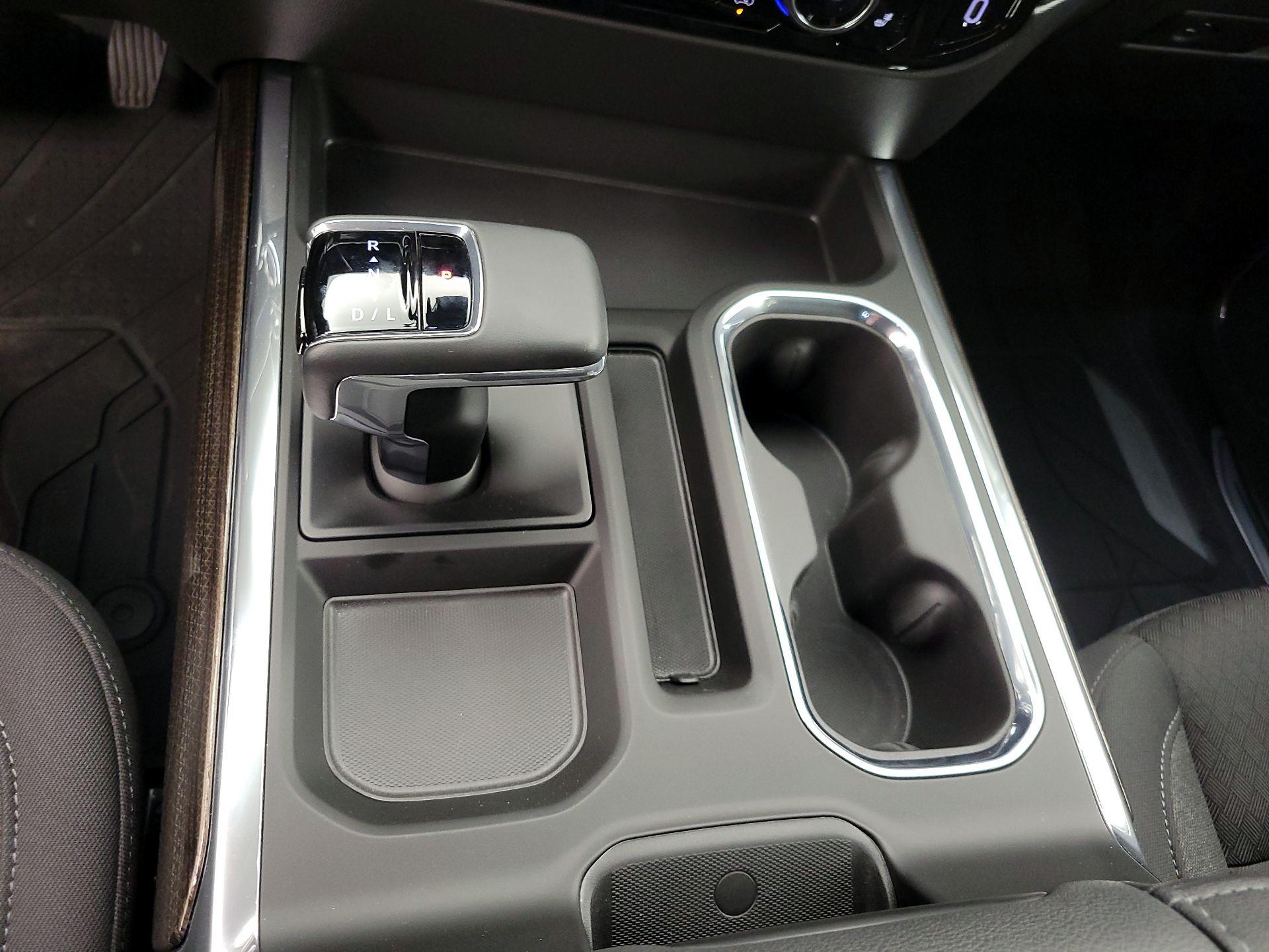 Thumbnail: 2025 Chevrolet Silverado 1500 - 18