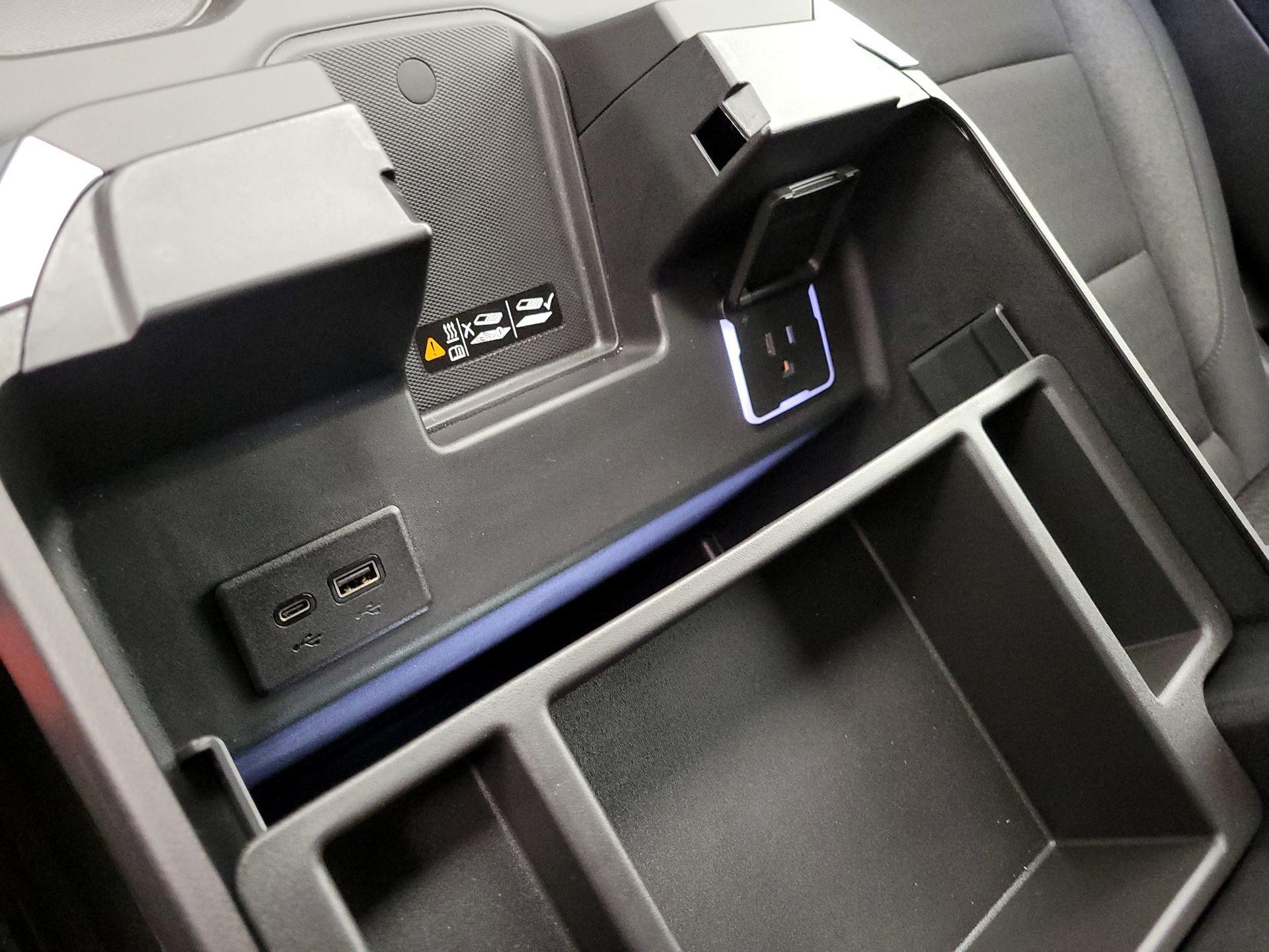 Thumbnail: 2025 Chevrolet Silverado 1500 - 19