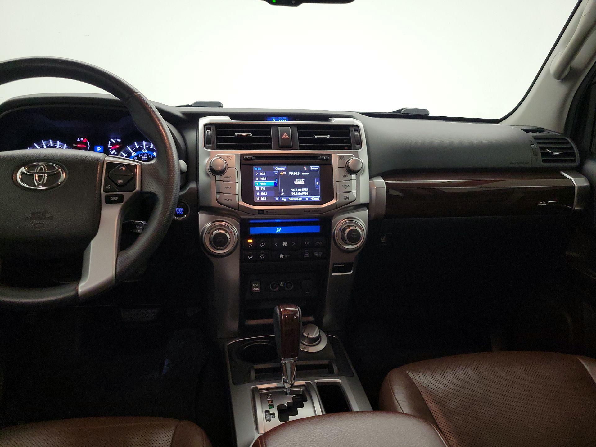 Thumbnail: 2016 Toyota 4Runner - 9