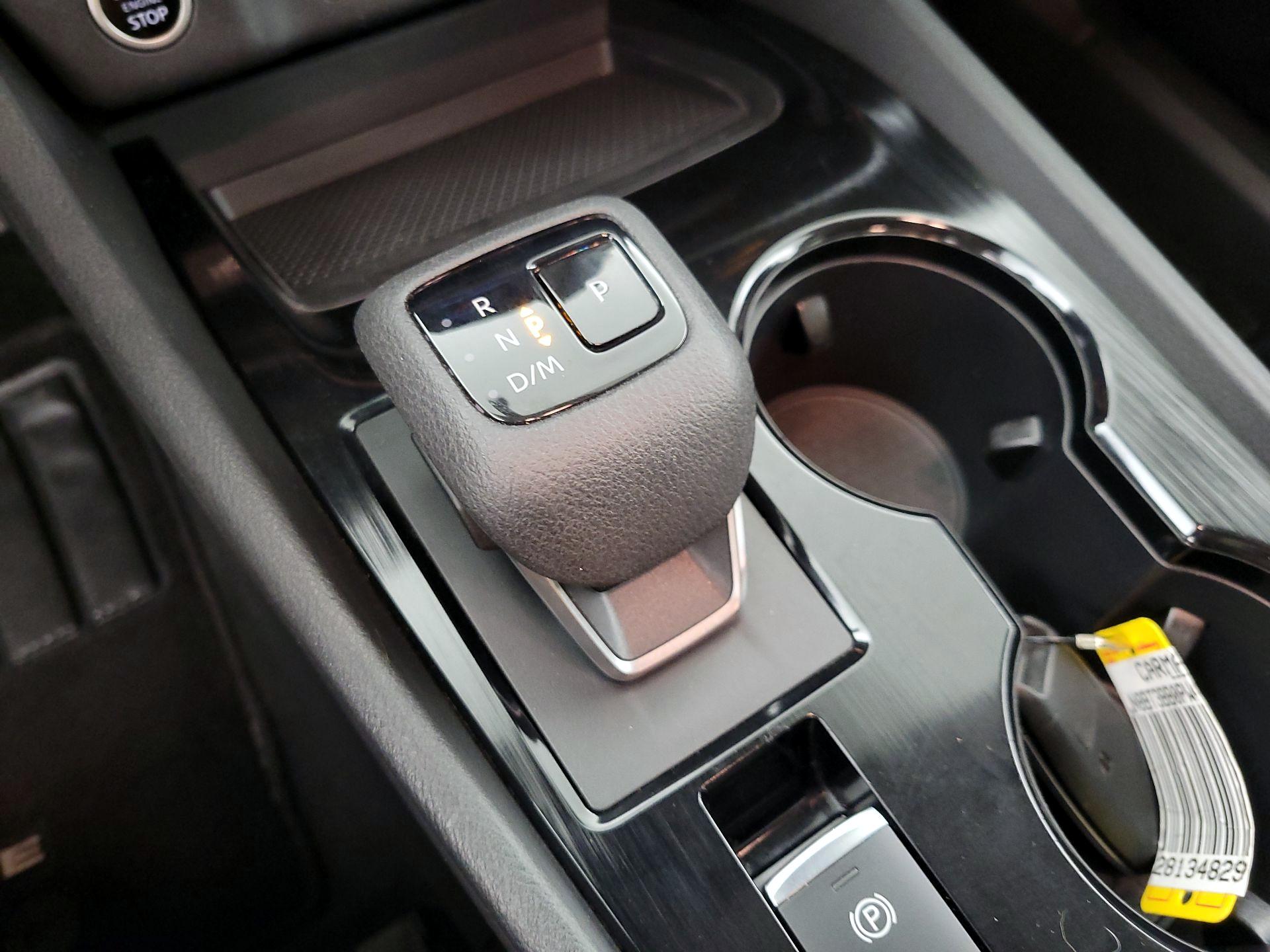 Thumbnail: 2023 Nissan Rogue - 17