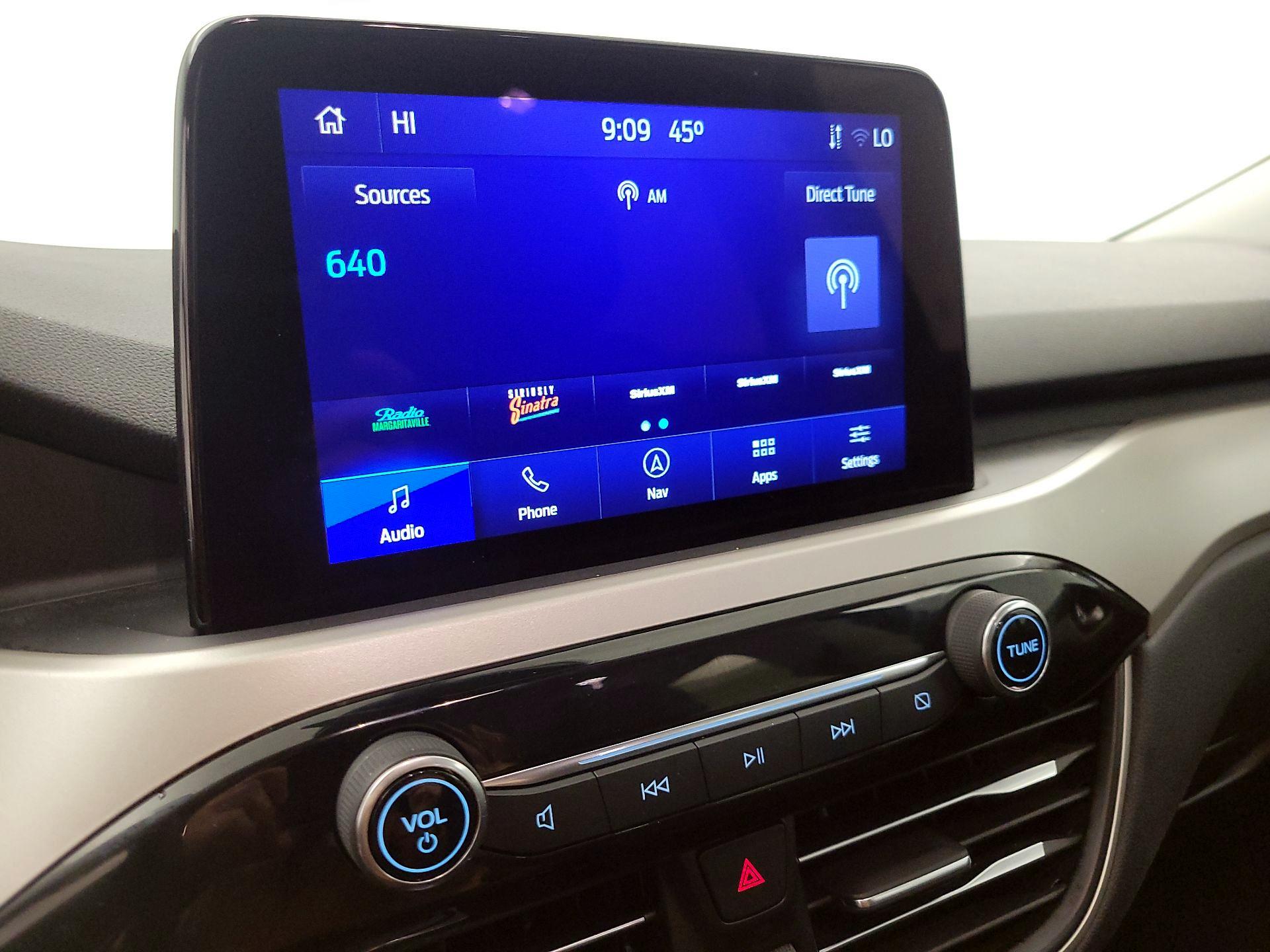 Thumbnail: 2022 Ford Escape - 16