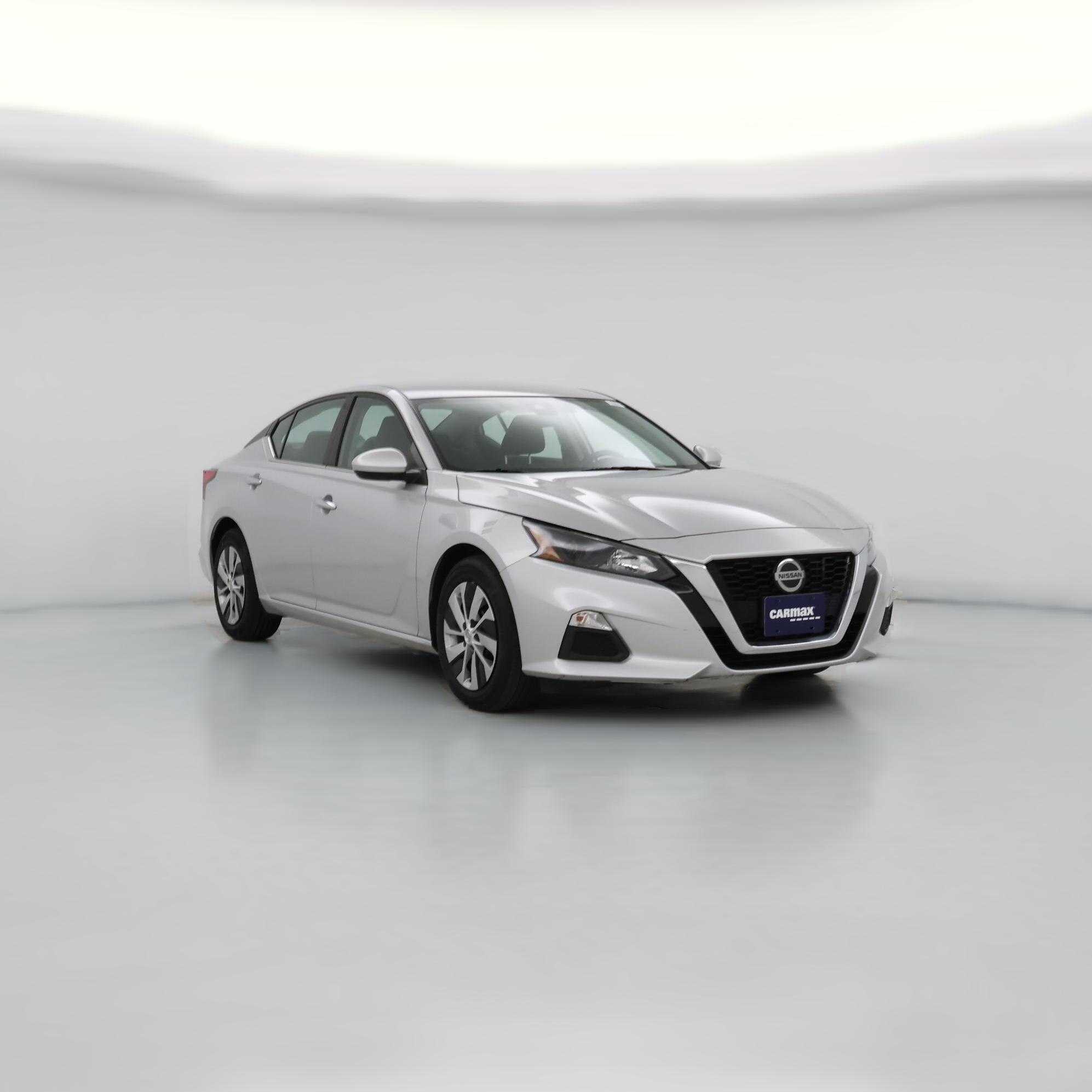 Thumbnail: 2022 Nissan Altima - 1