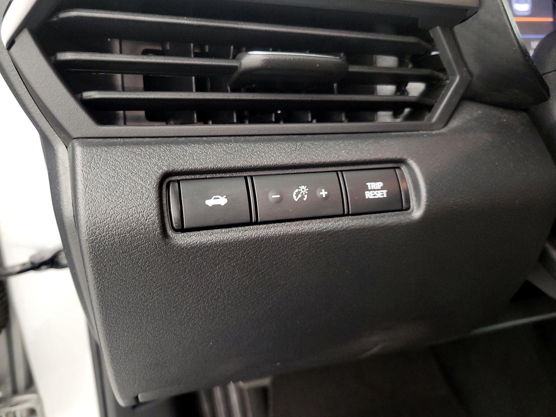 Thumbnail: 2022 Nissan Altima - 13