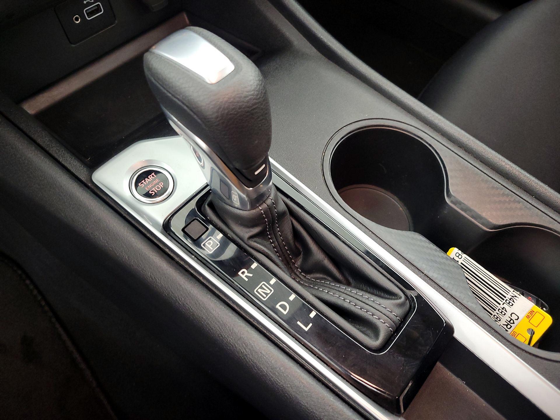 Thumbnail: 2022 Nissan Altima - 17