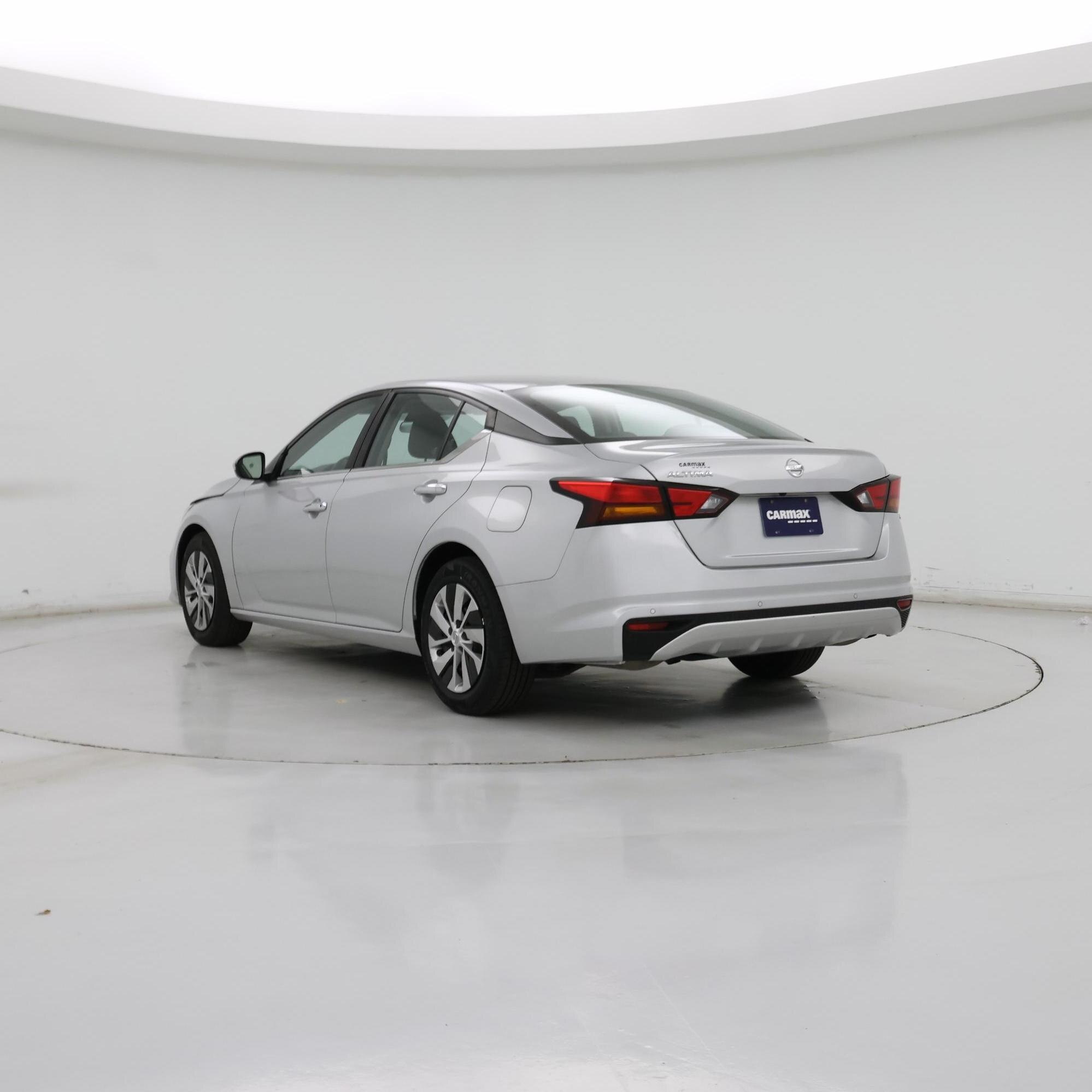 Thumbnail: 2022 Nissan Altima - 2